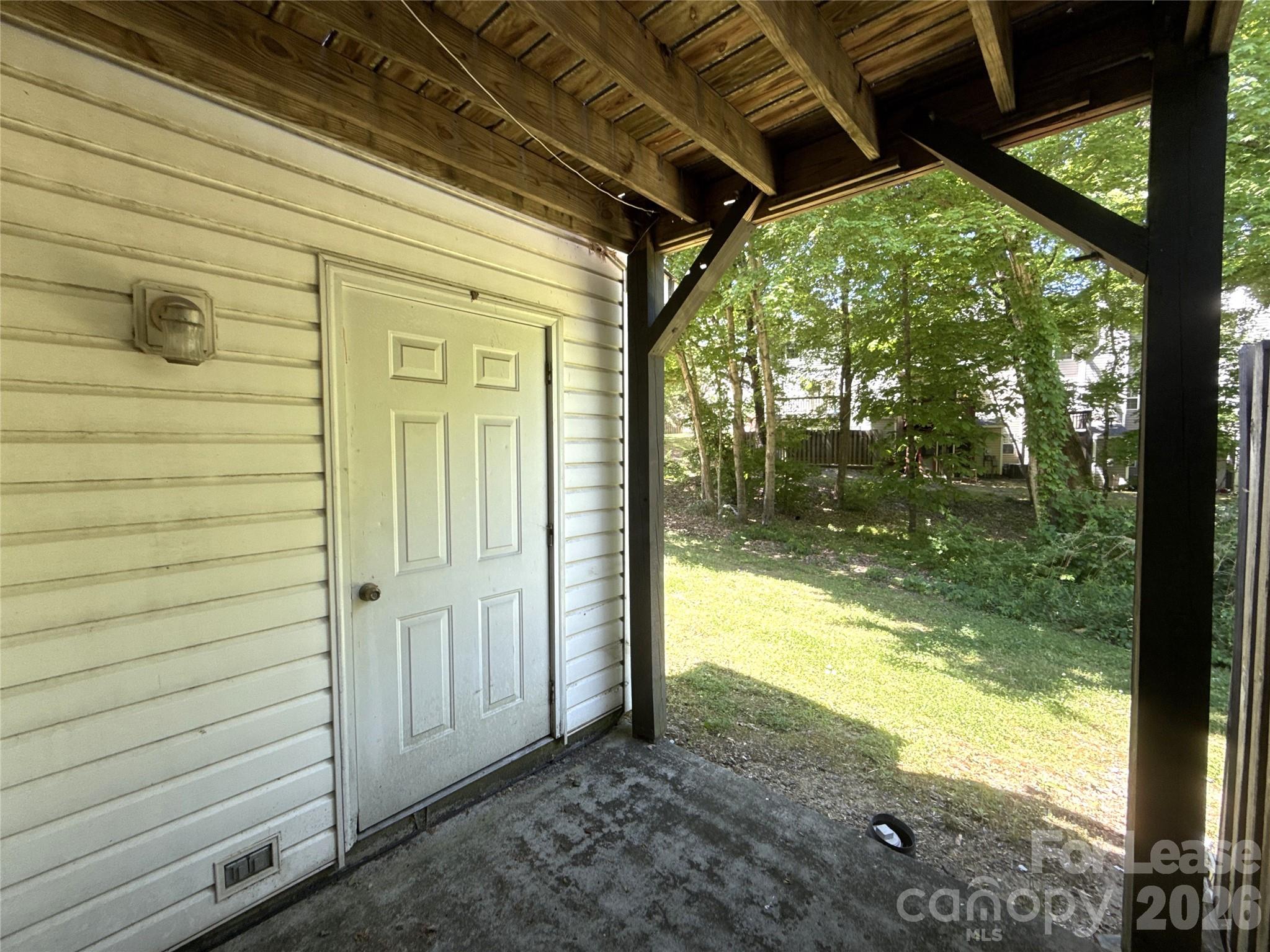 639 Mountainwater Drive Property Photo 18