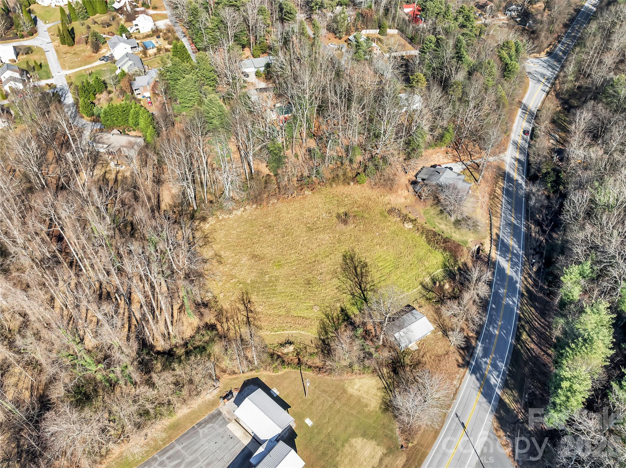 283 Ozone Drive Property Photo 5