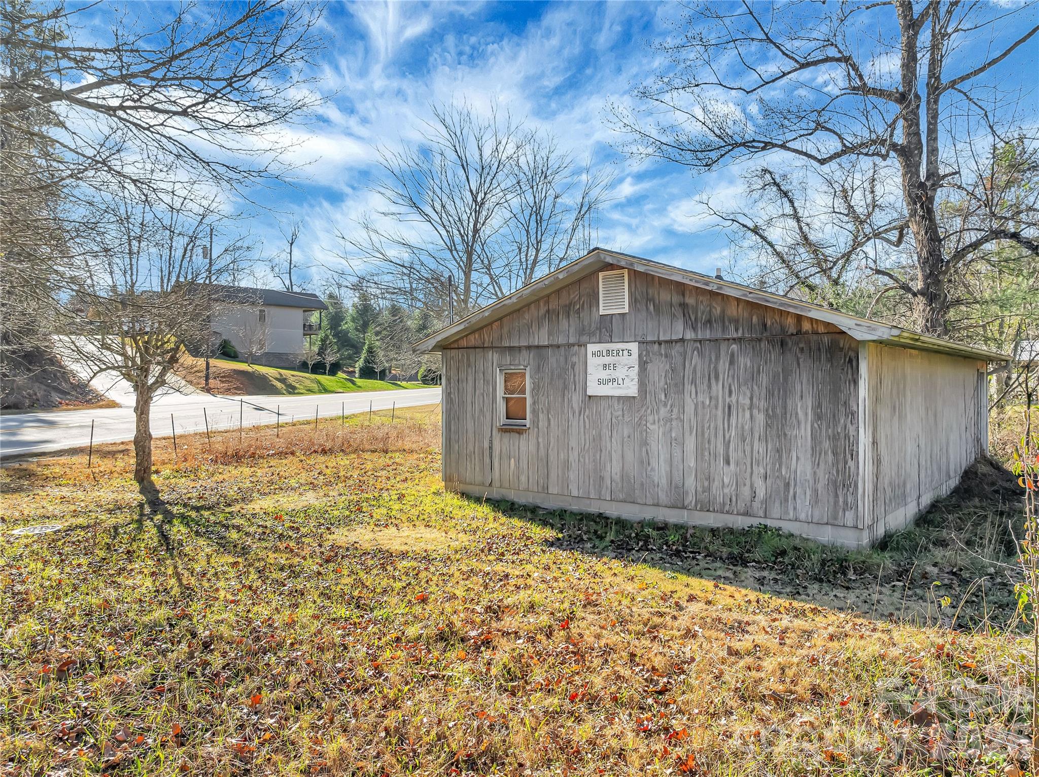 283 Ozone Drive Property Photo 9
