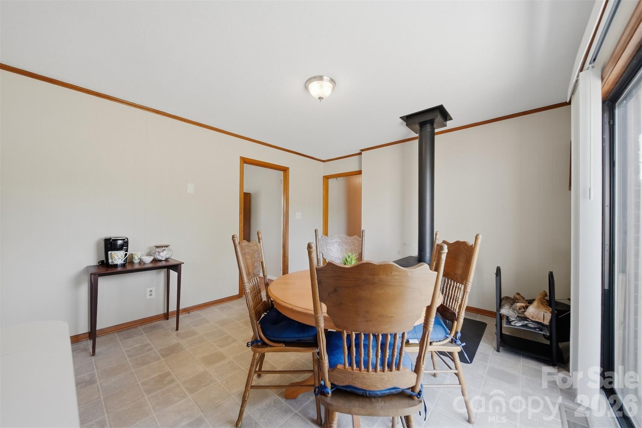 184 Edgegreen Court Property Photo 14