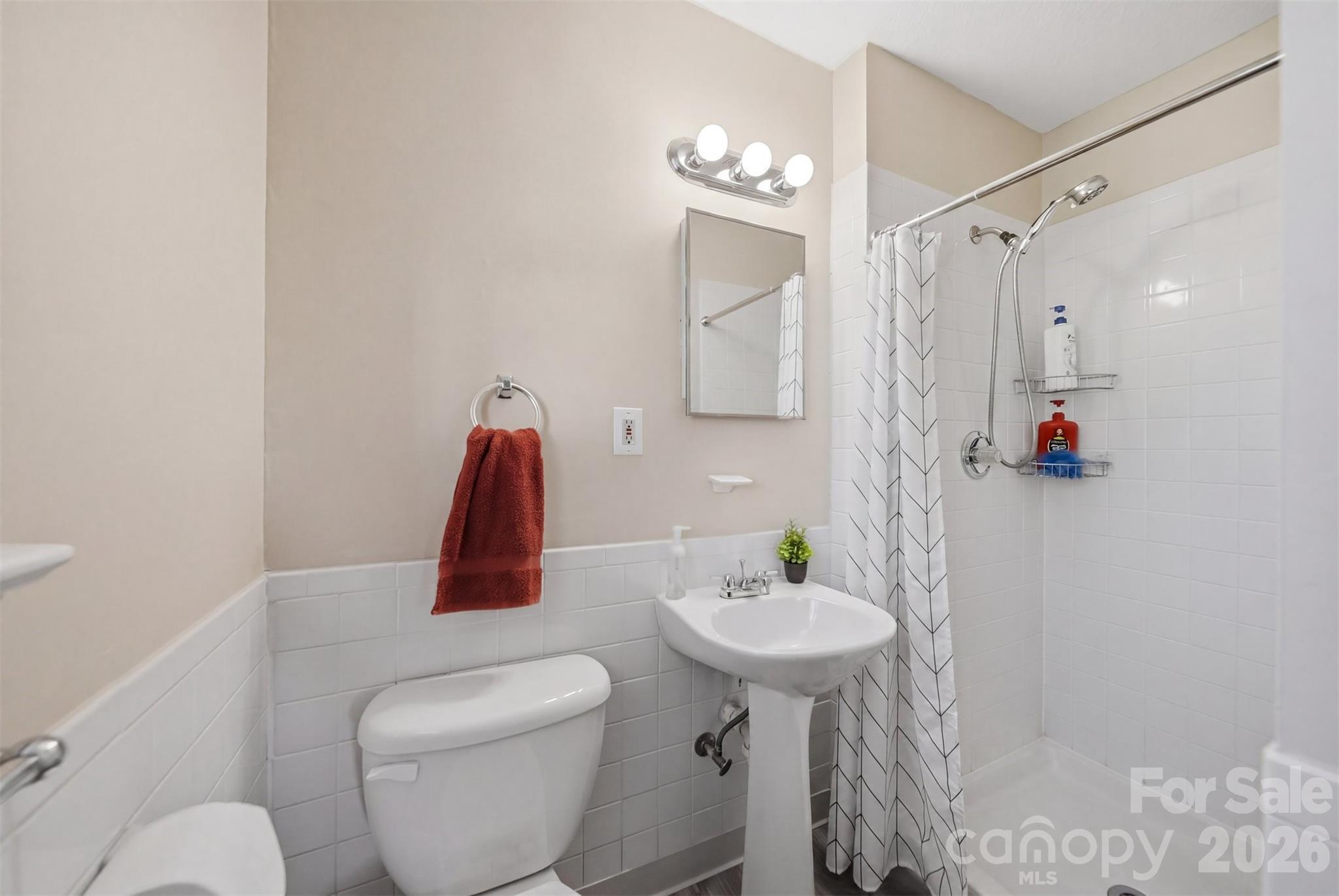 184 Edgegreen Court Property Photo 24