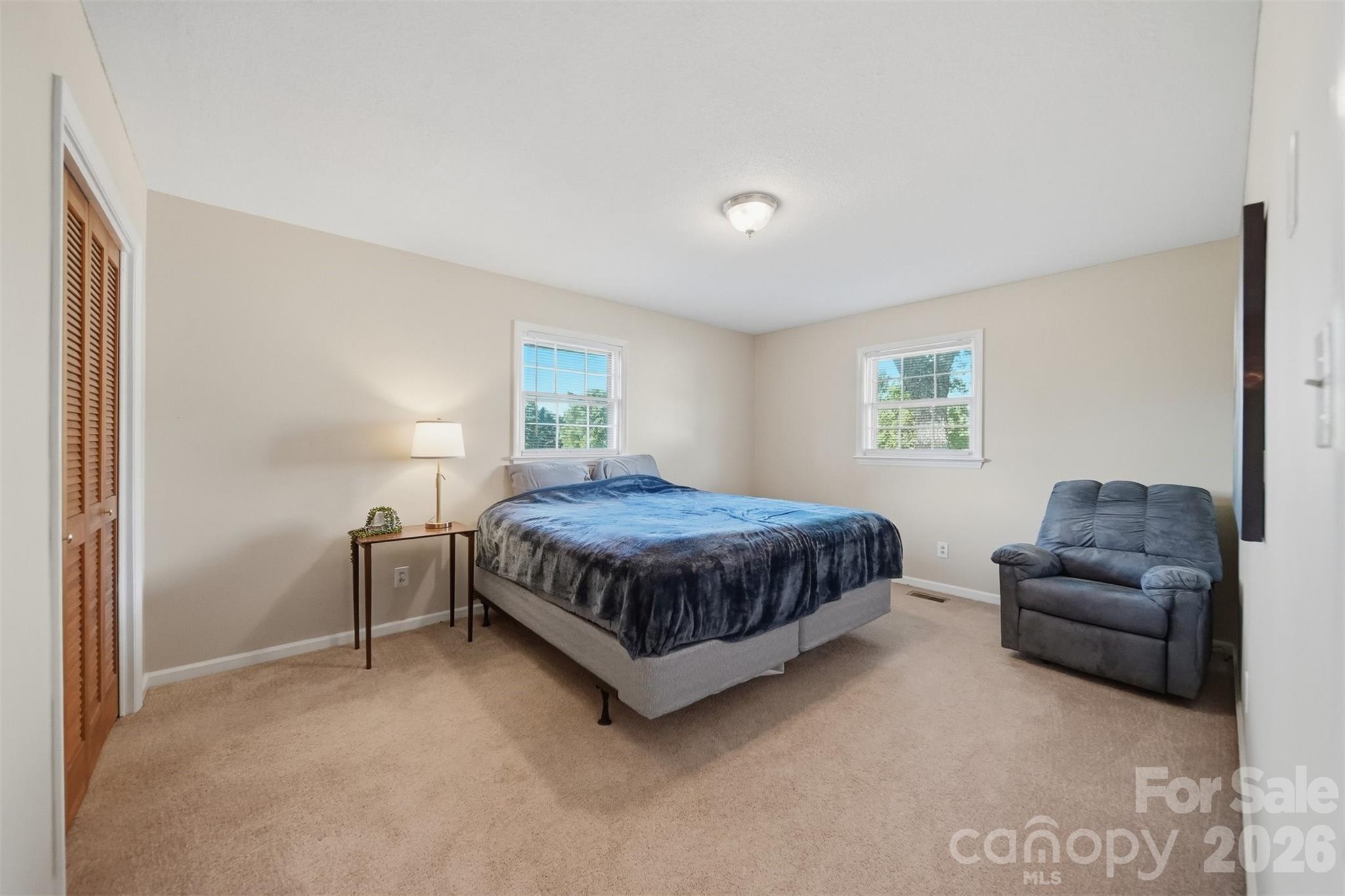 184 Edgegreen Court Property Photo 25