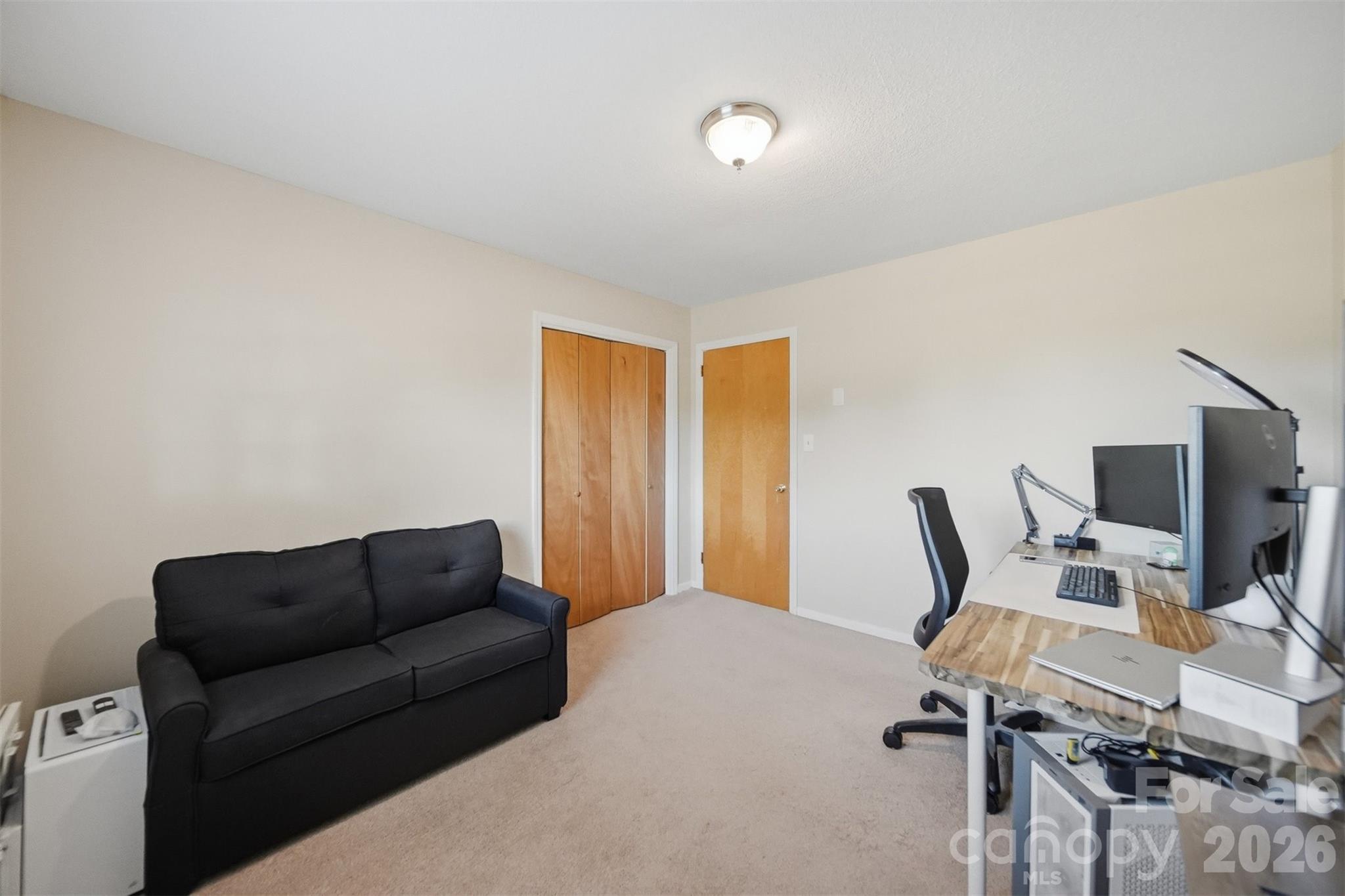 184 Edgegreen Court Property Photo 31