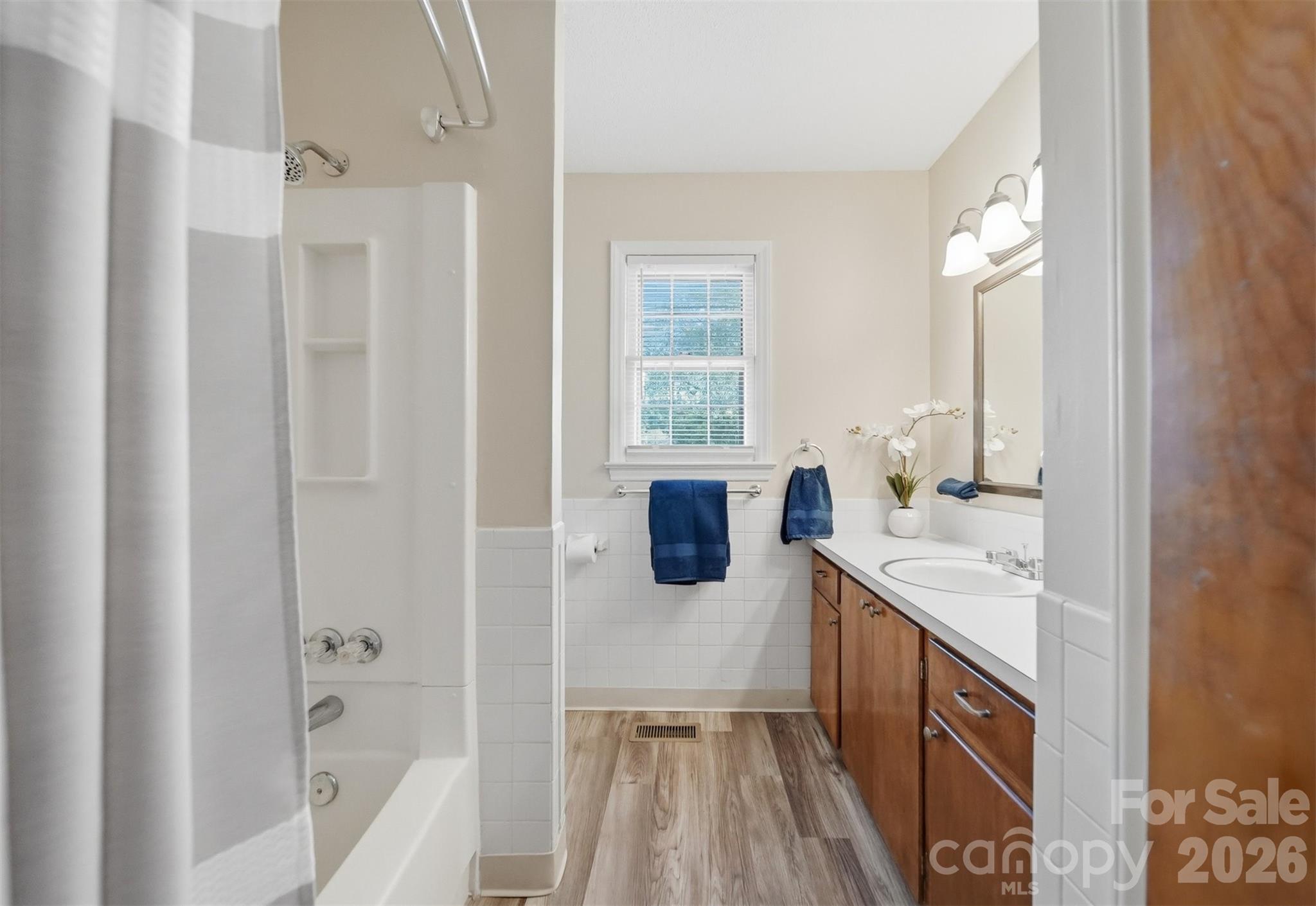 184 Edgegreen Court Property Photo 33