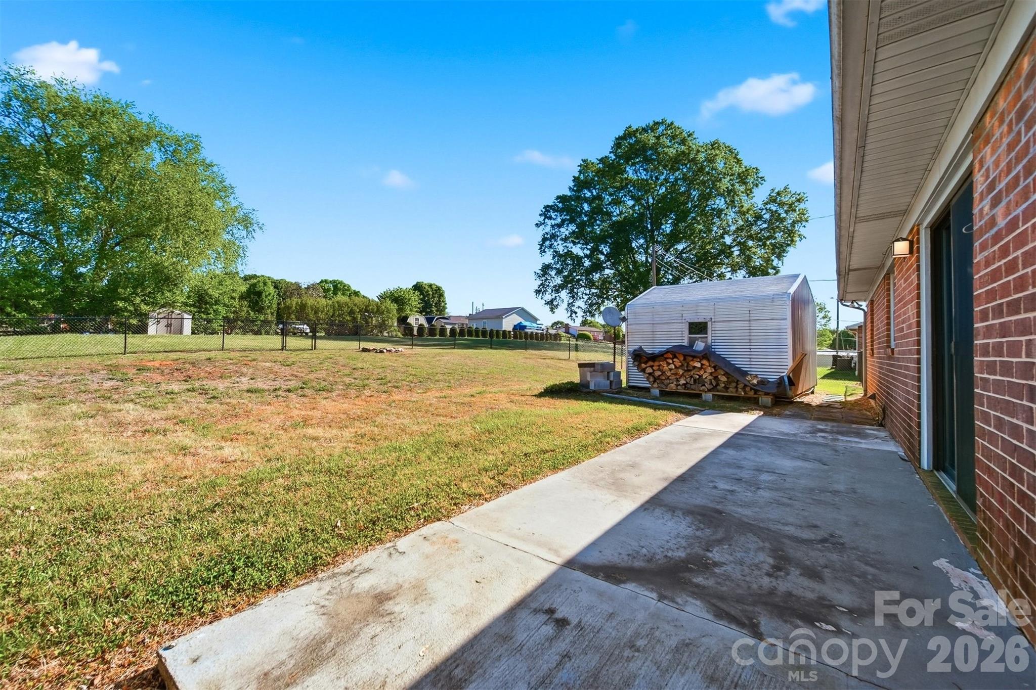 184 Edgegreen Court Property Photo 37