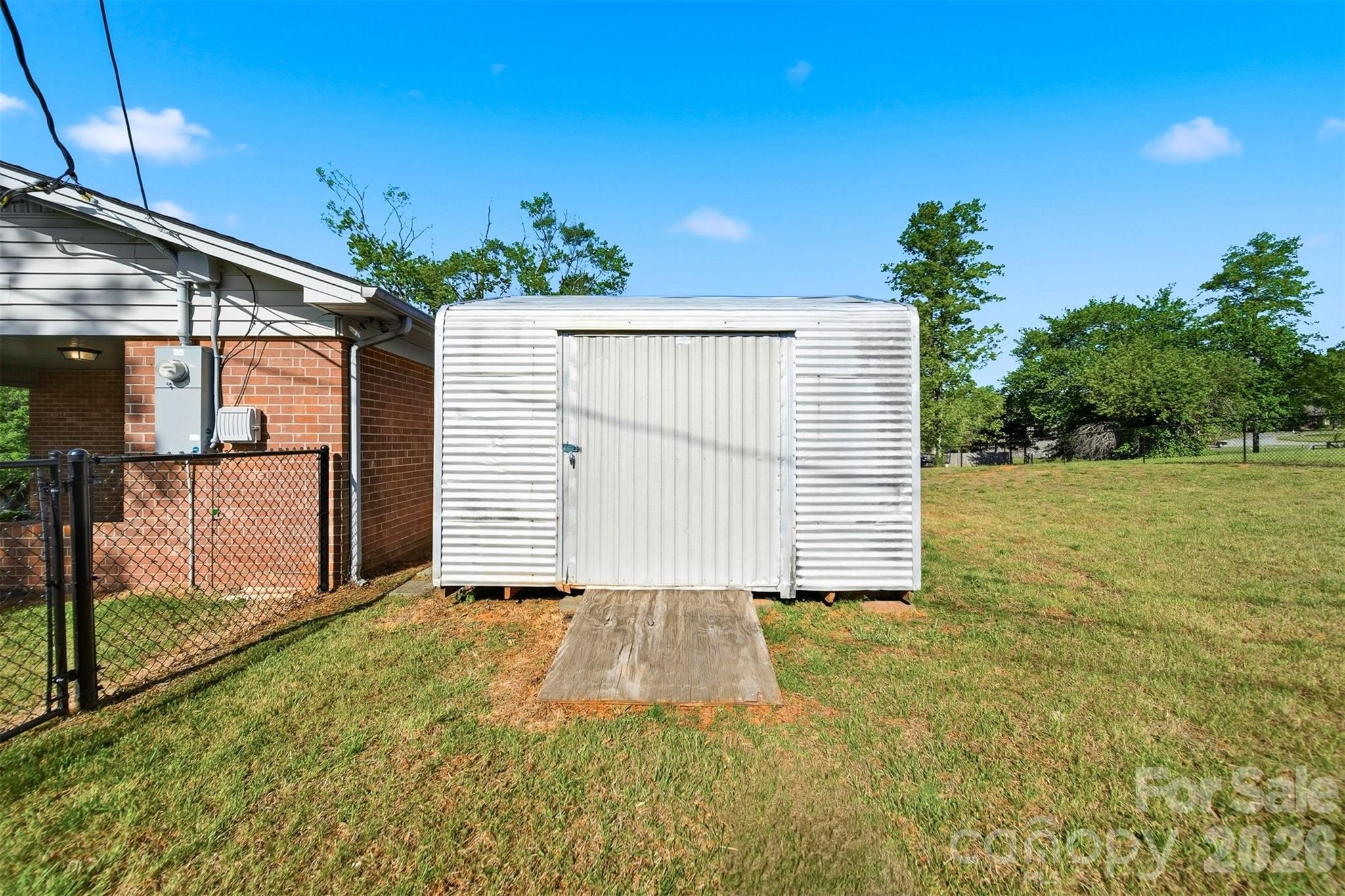 184 Edgegreen Court Property Photo 38