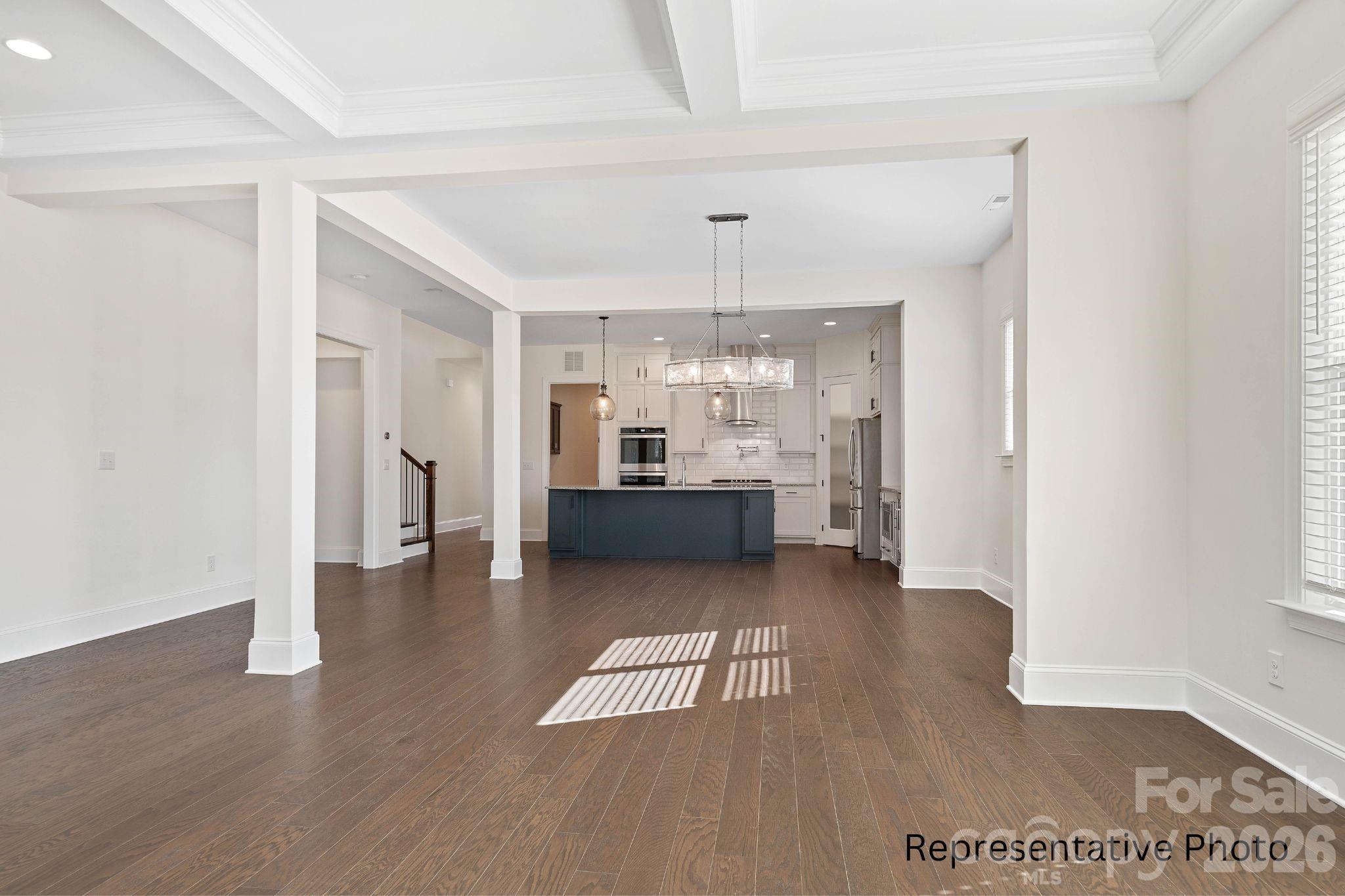 20392 Queens Street Property Photo 13