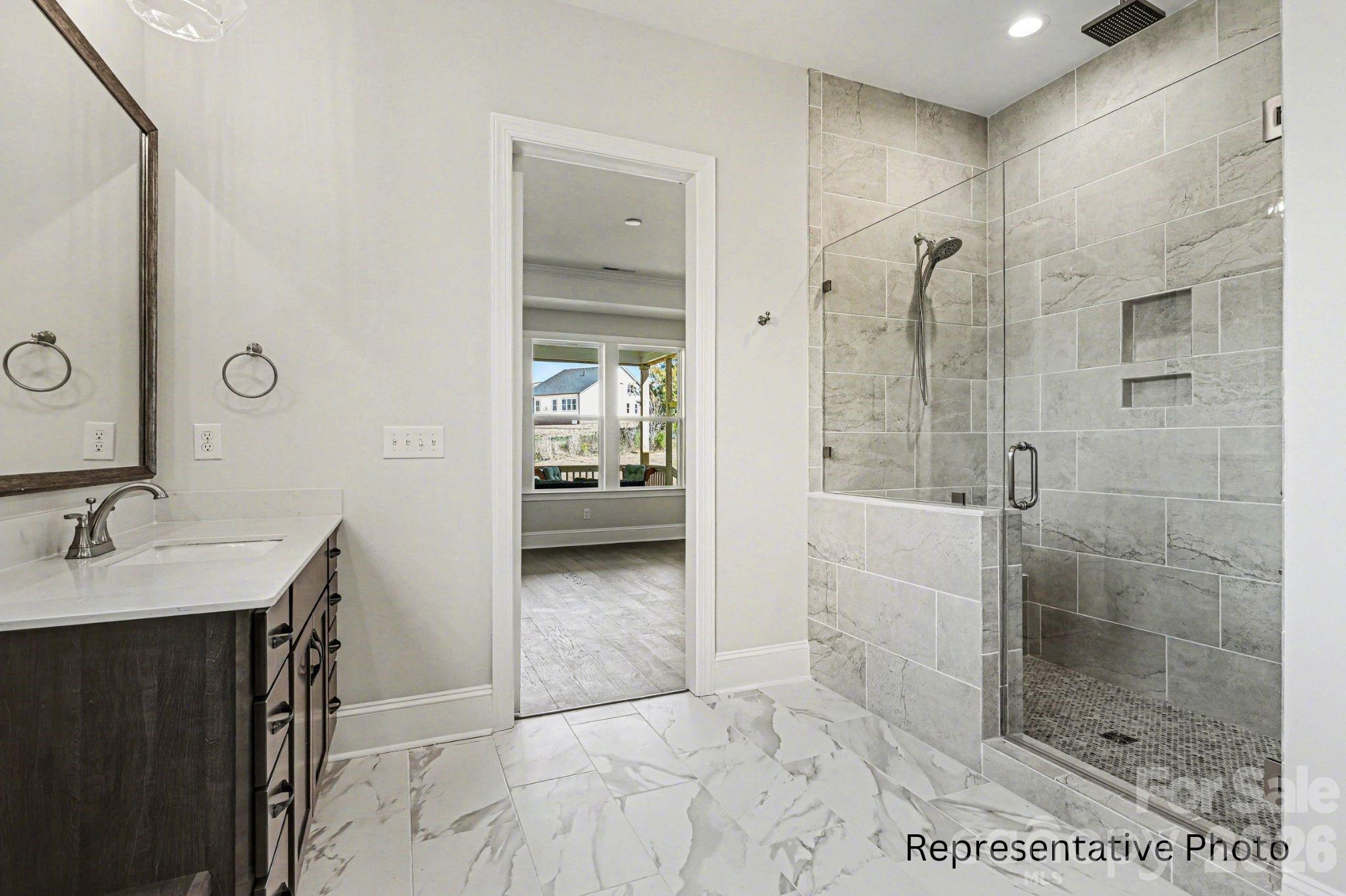 20392 Queens Street Property Photo 16