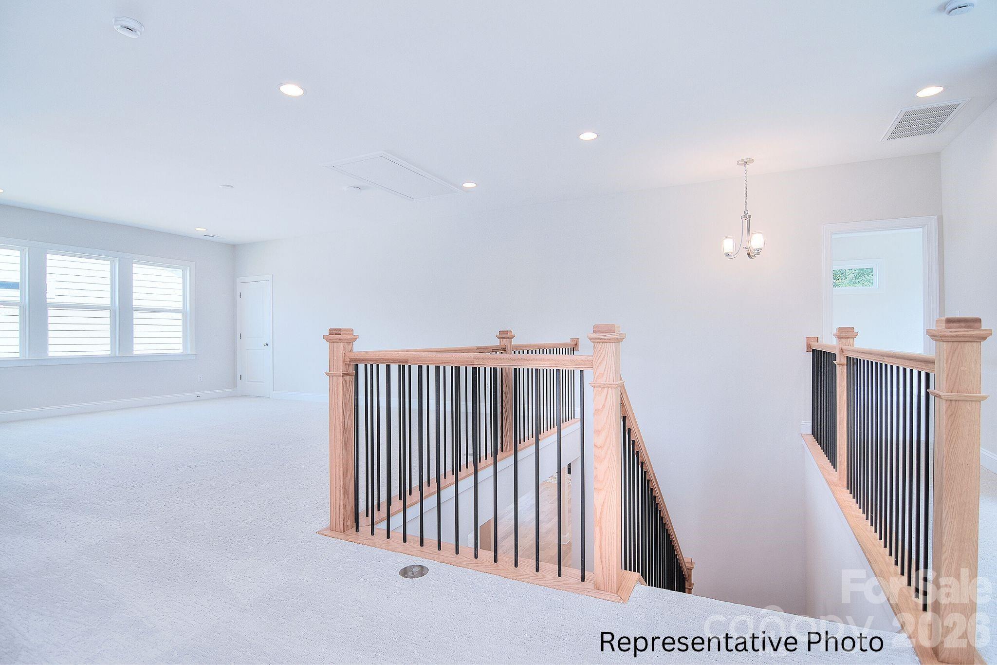 20392 Queens Street Property Photo 35