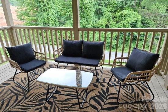 160 Whitney Boulevard 4 Property Photo 2