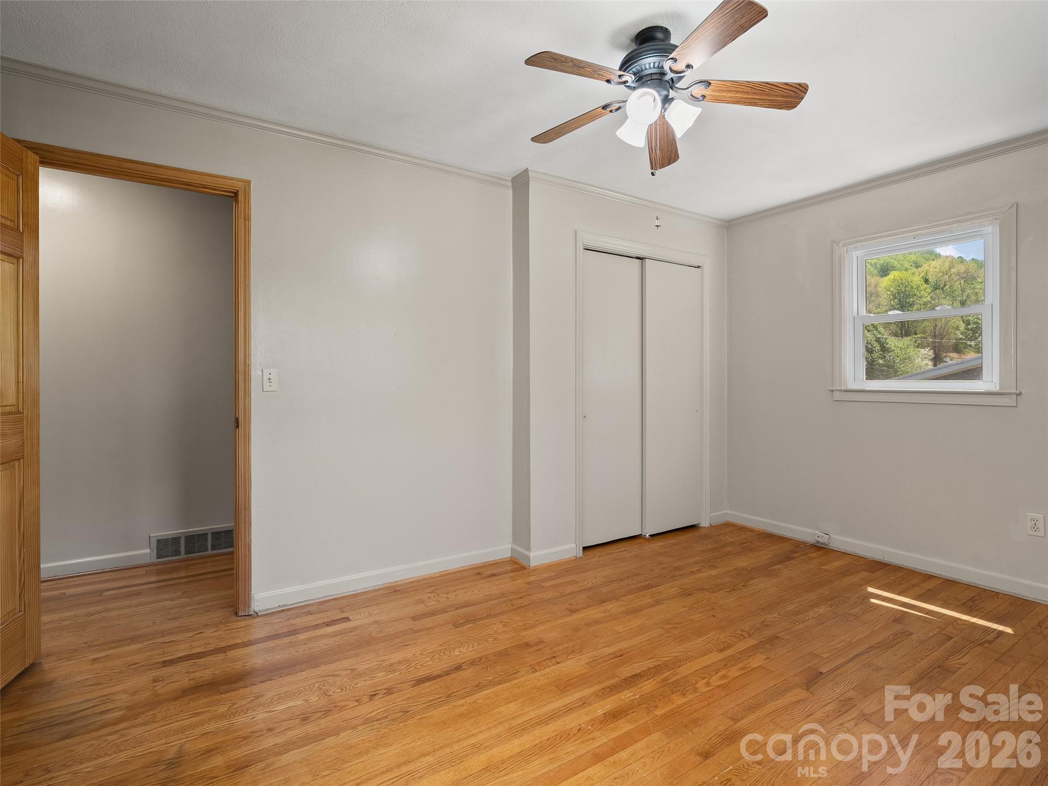 17 W Farley Street Property Photo 17