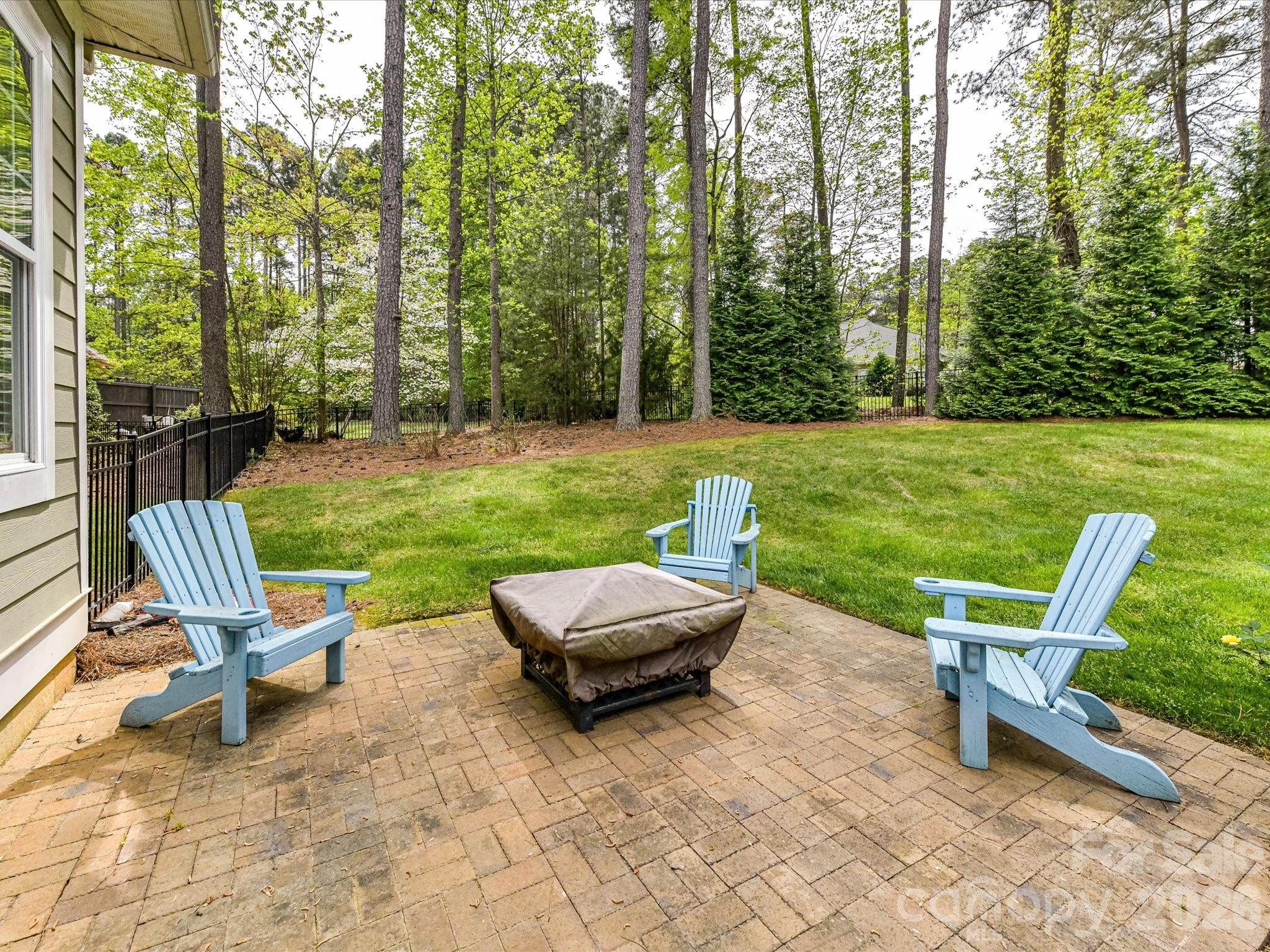 112 Misty Meadows Court Property Photo 37