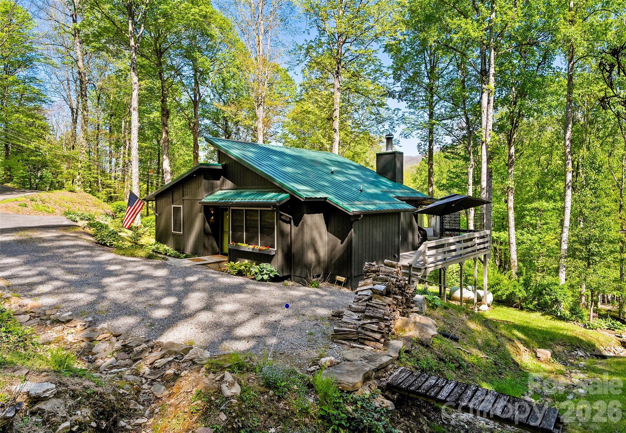 191 Forest Drive Property Photo 3