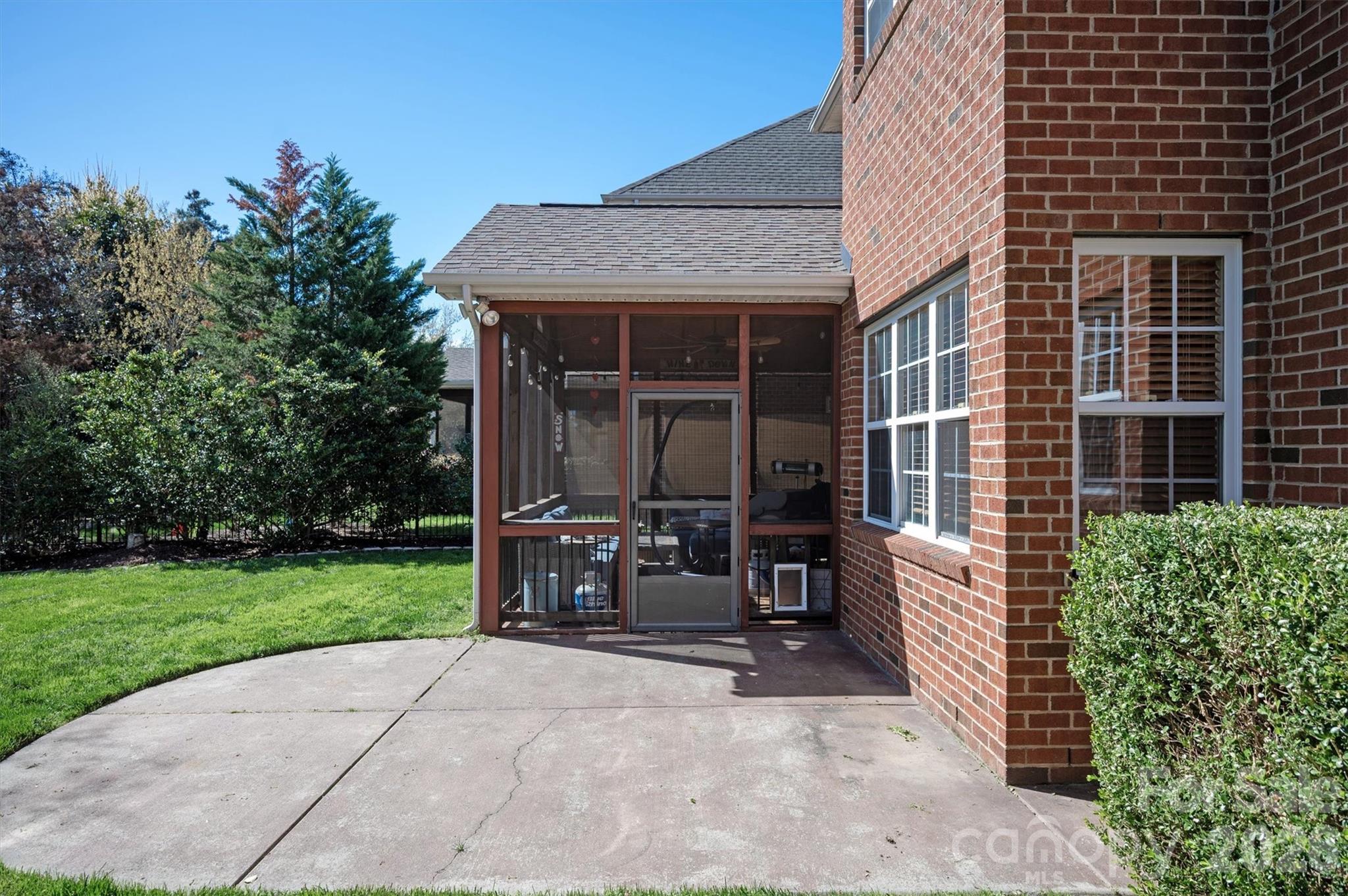 4936 Hawk Shadow Lane Property Photo 40