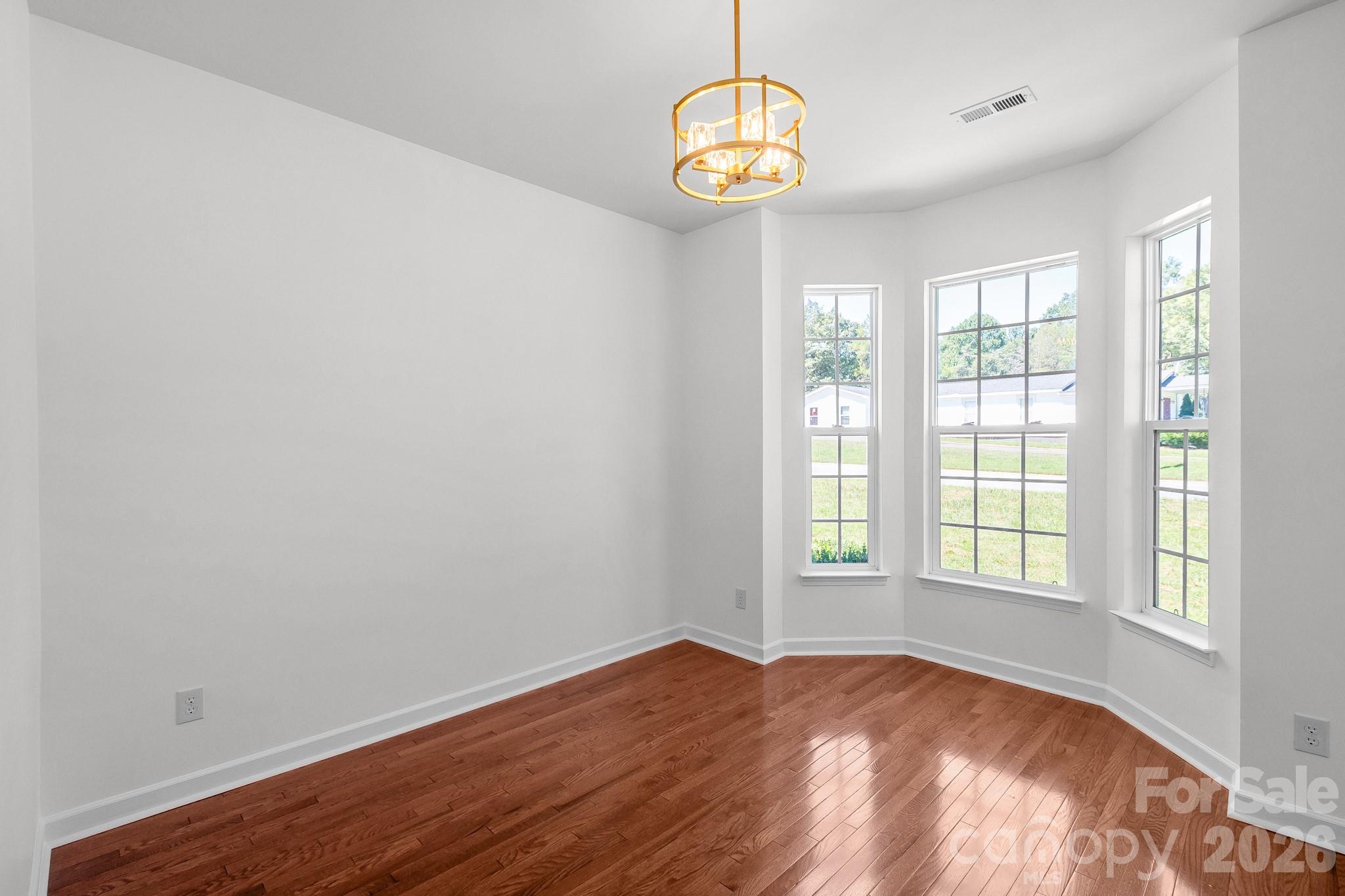 4227 Kiser Woods Drive Property Photo 13
