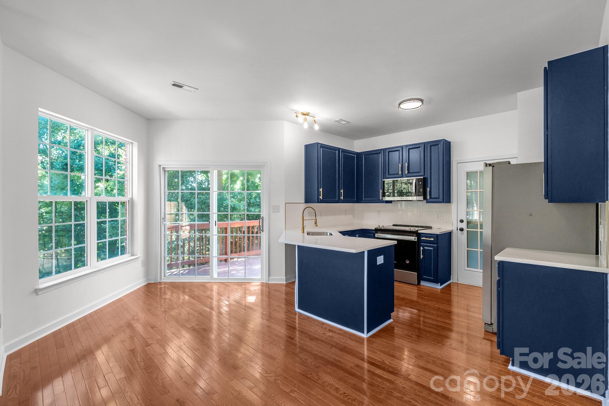 4227 Kiser Woods Drive Property Photo 17