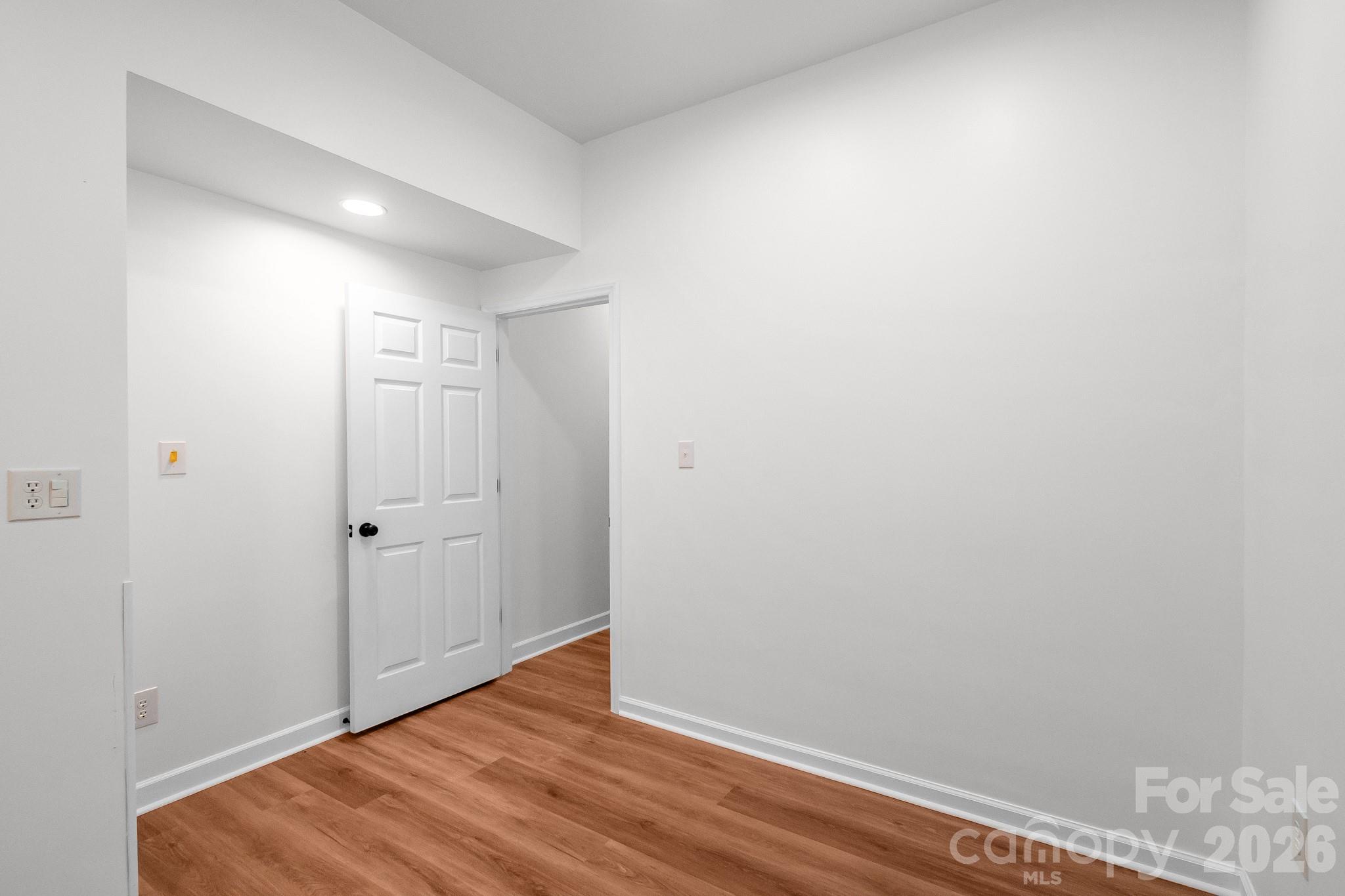 4227 Kiser Woods Drive Property Photo 25