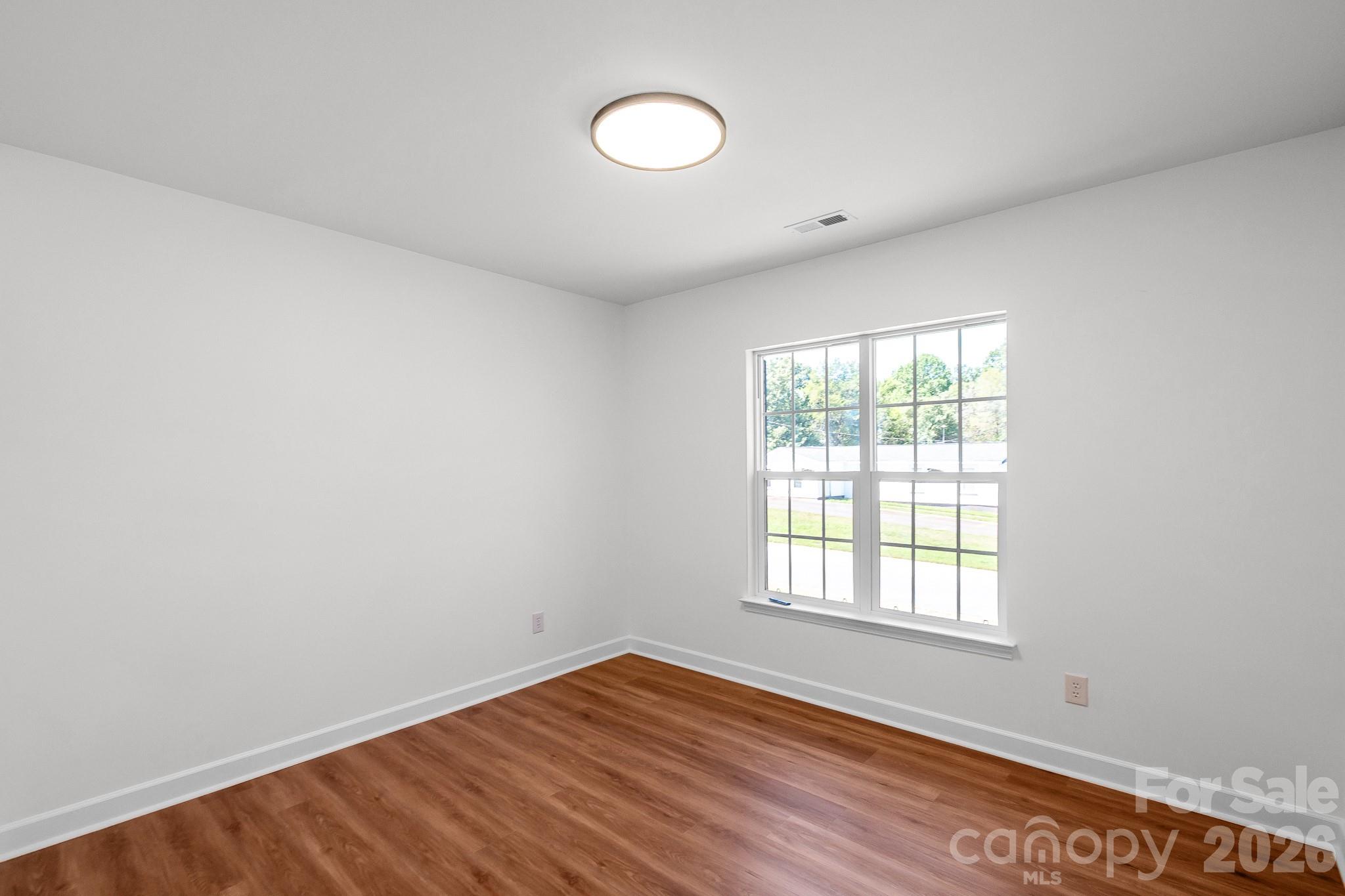 4227 Kiser Woods Drive Property Photo 28