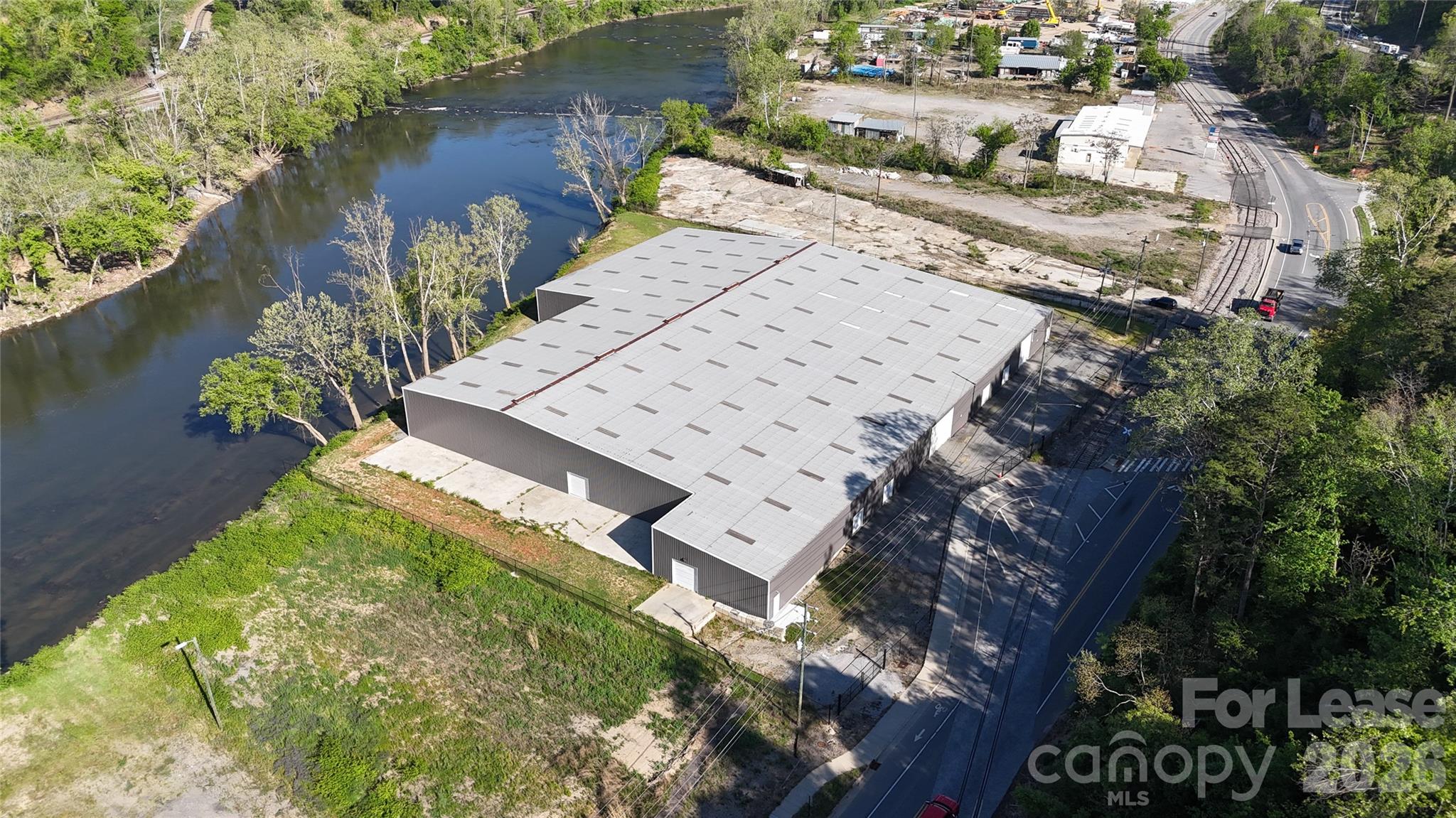 440 Riverside Drive Property Photo 20