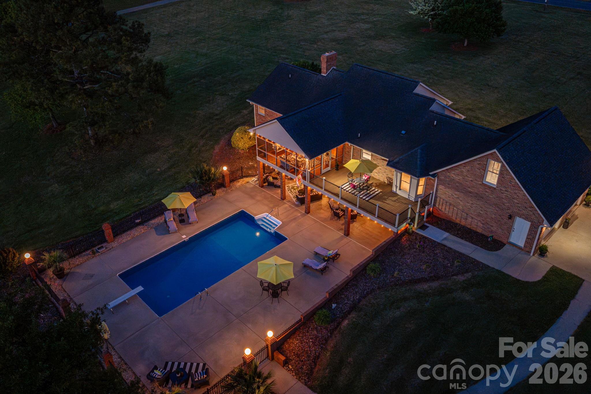 1327 Startown Road Property Photo 2