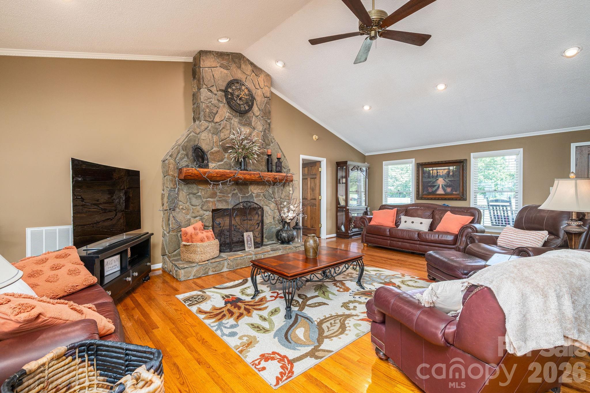 1327 Startown Road Property Photo 3