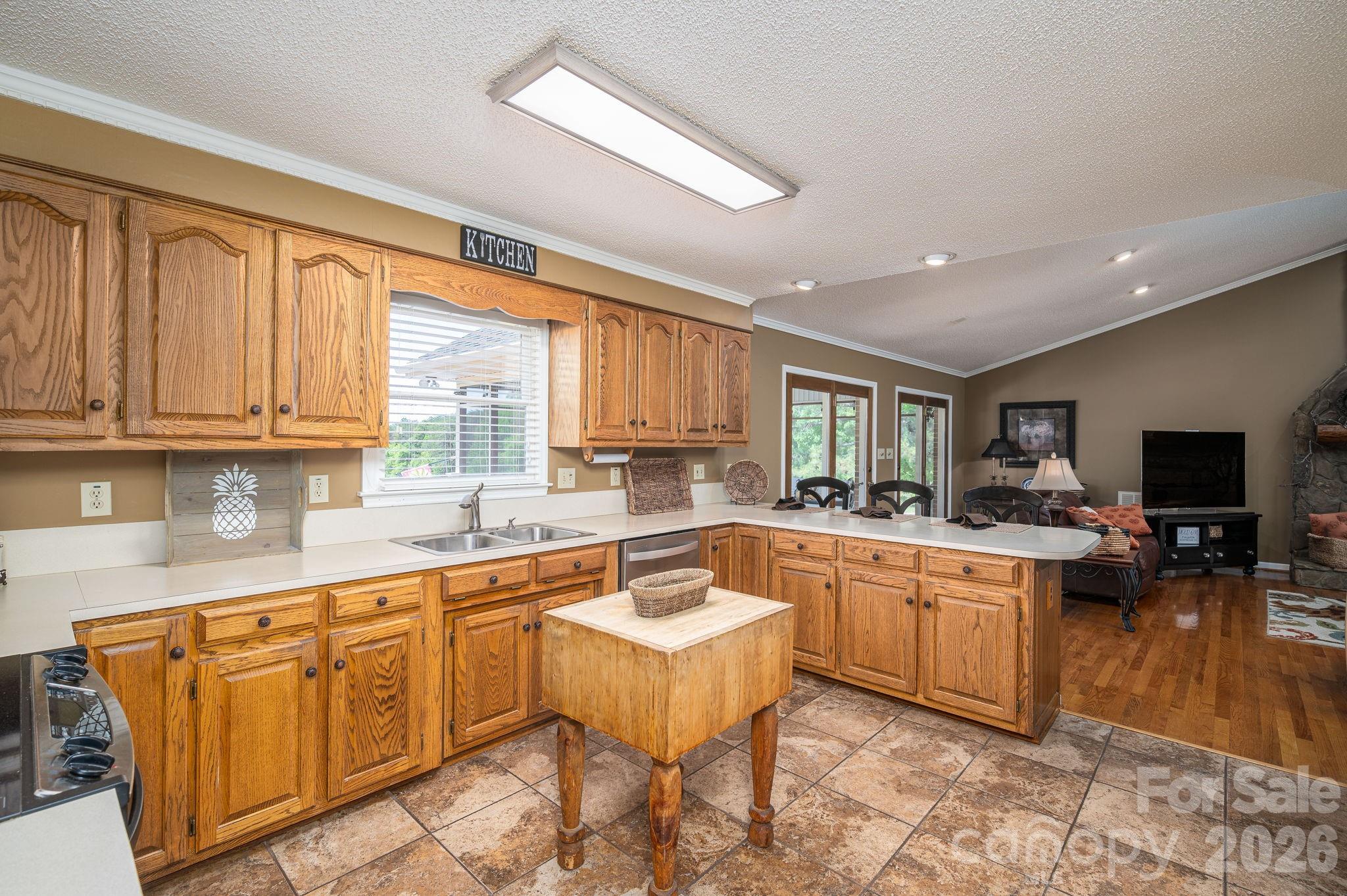 1327 Startown Road Property Photo 6