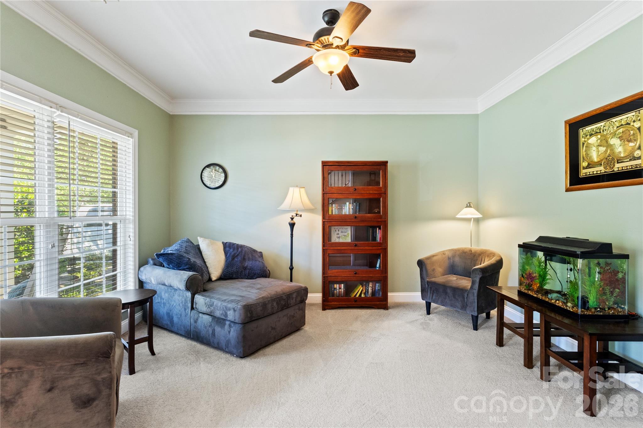 8458 Mossy Cup Trail Property Photo 5