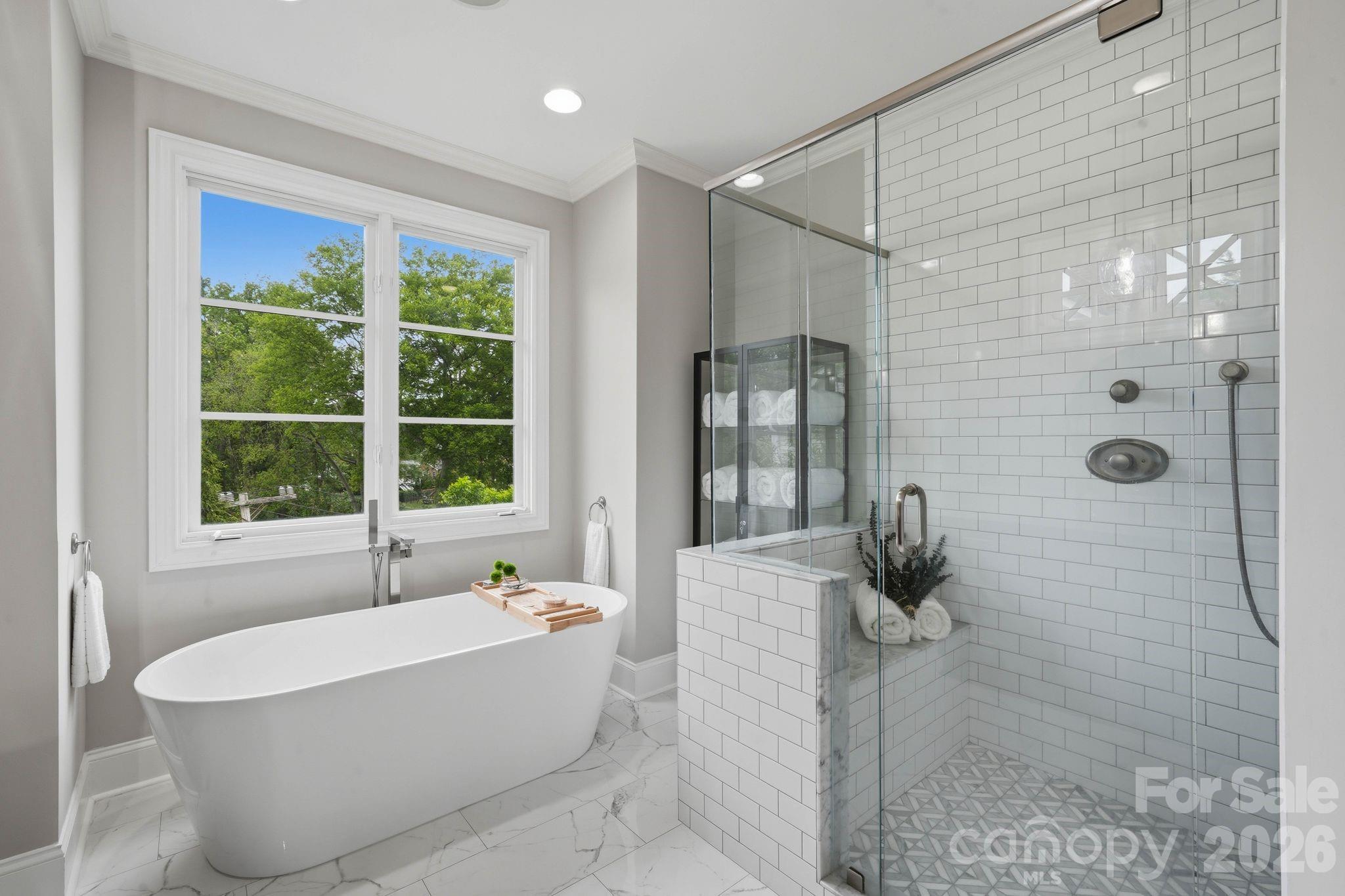 1120 Chollywood Drive Property Photo 26