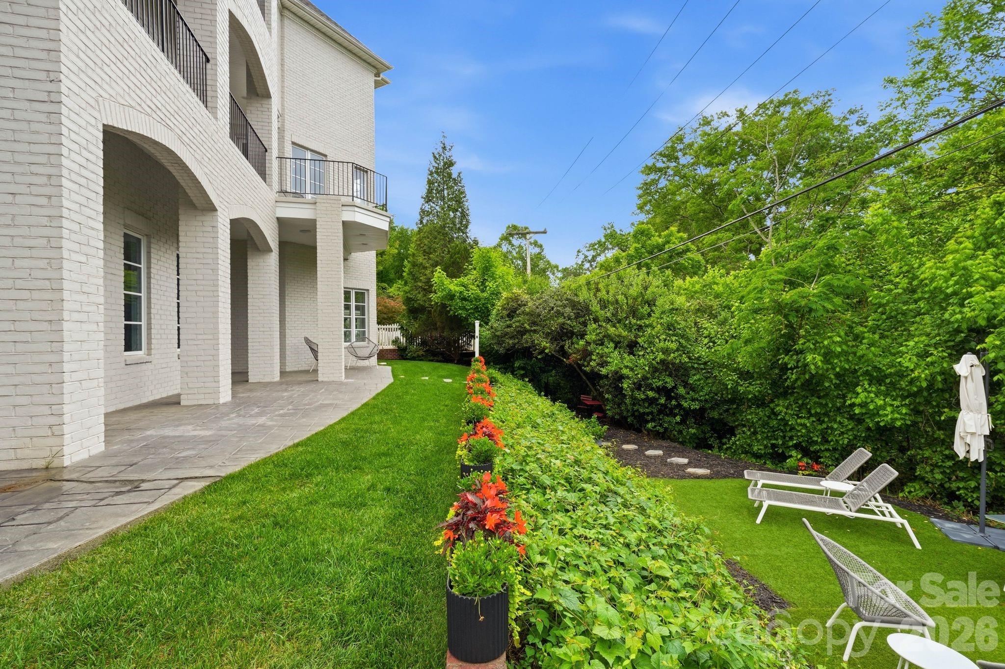 1120 Chollywood Drive Property Photo 43