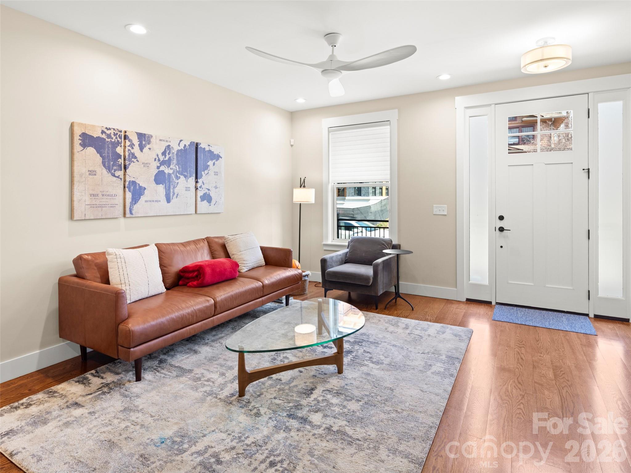 221 Broadway Street Property Photo 2