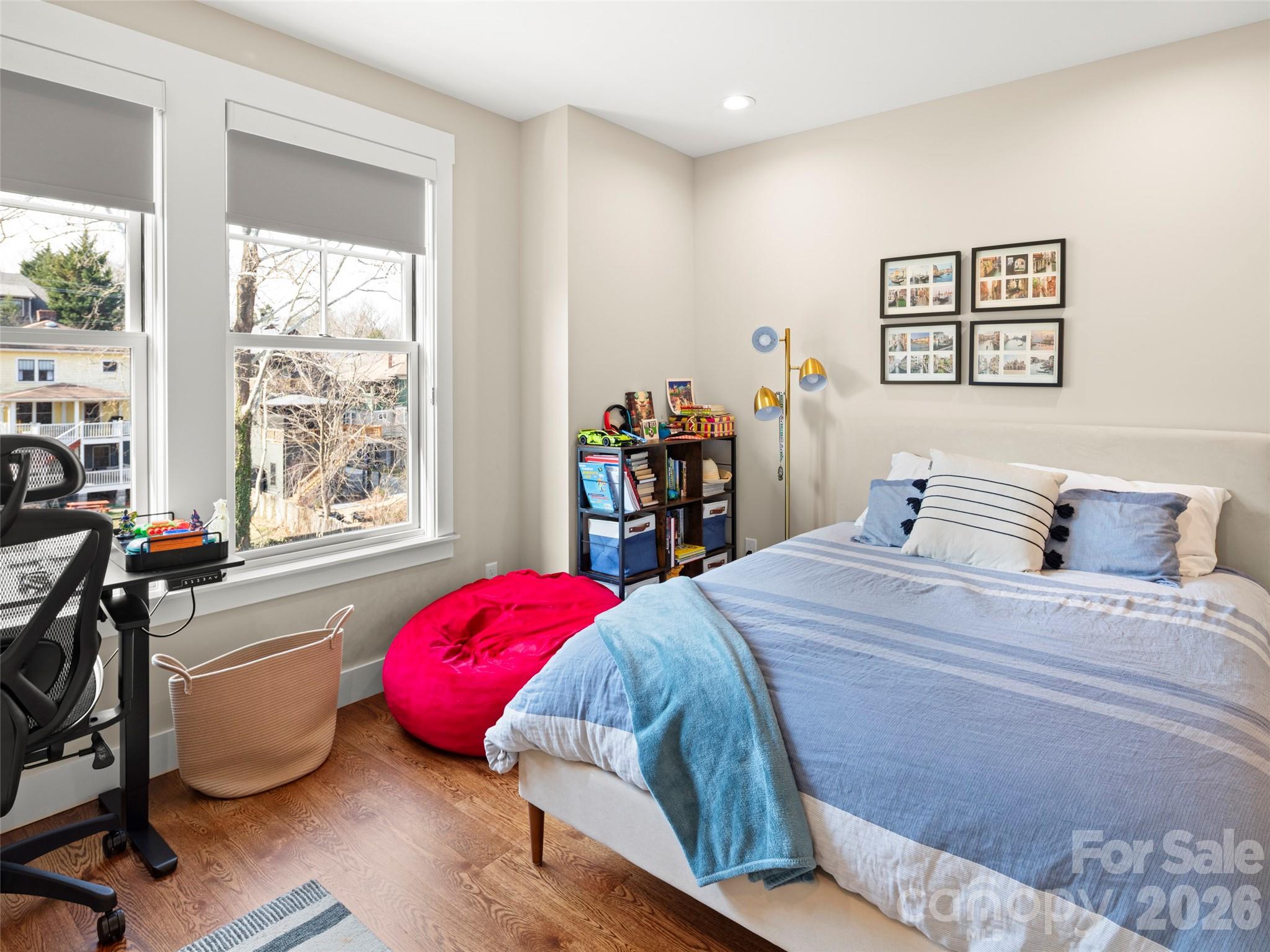 221 Broadway Street Property Photo 20