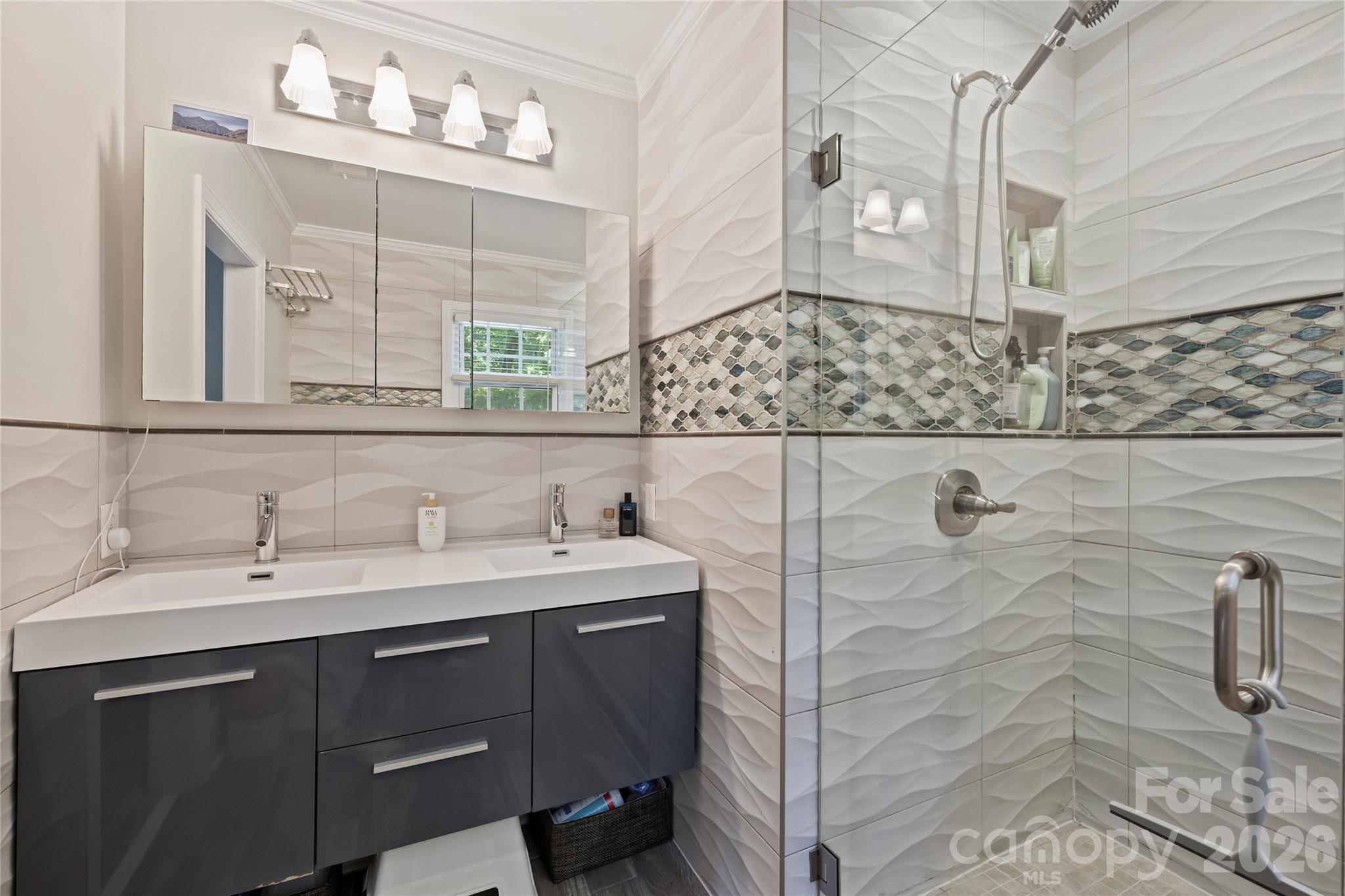 5525 Lancelot Drive Property Photo 32