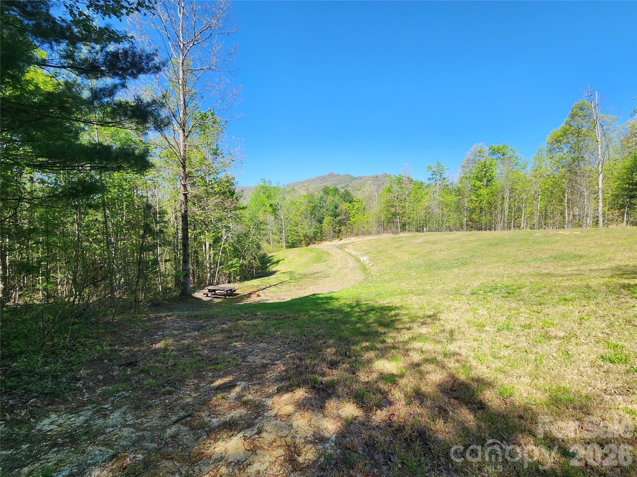889 Firefly Trail Property Photo 1