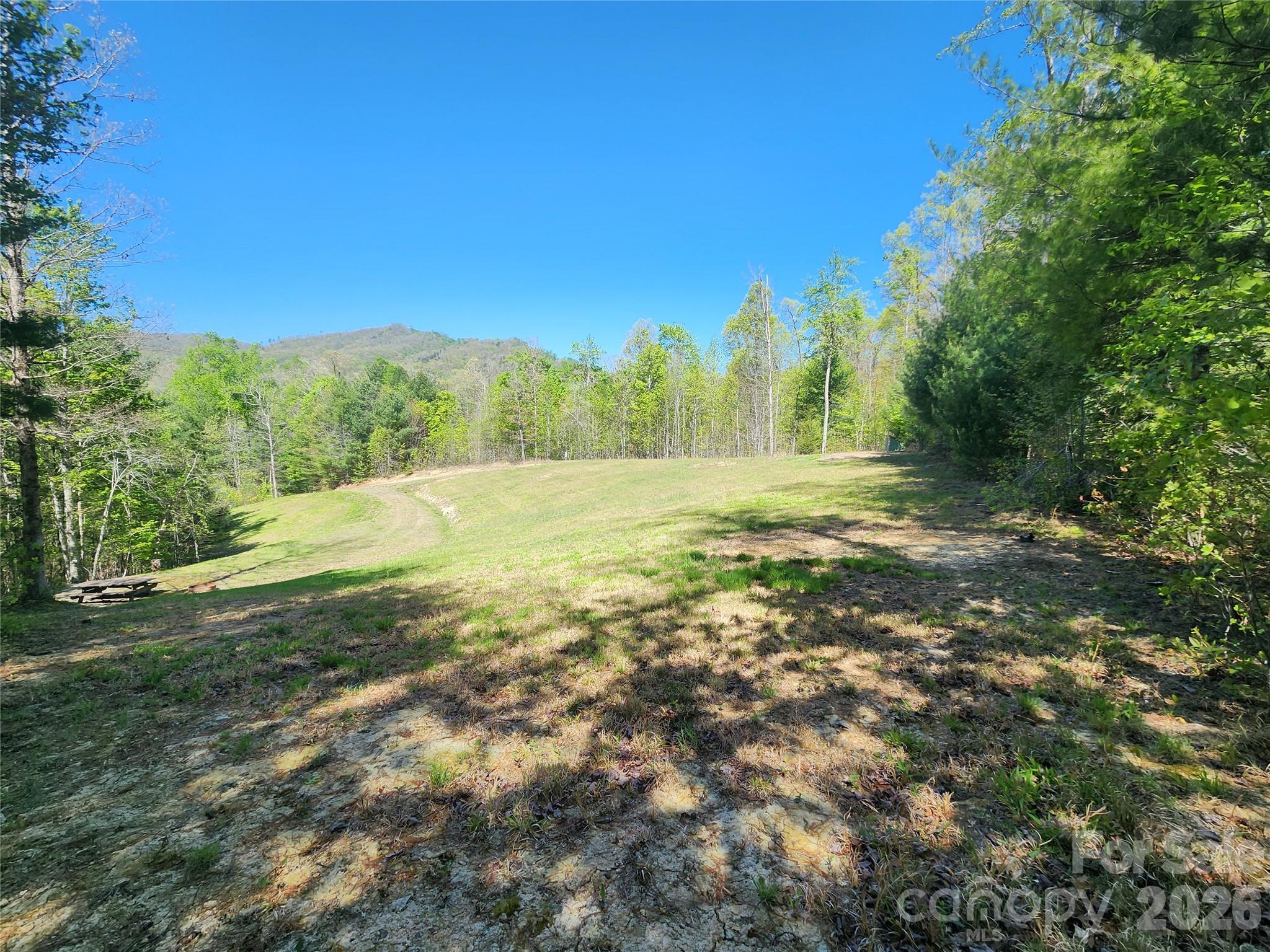 889 Firefly Trail Property Photo 8