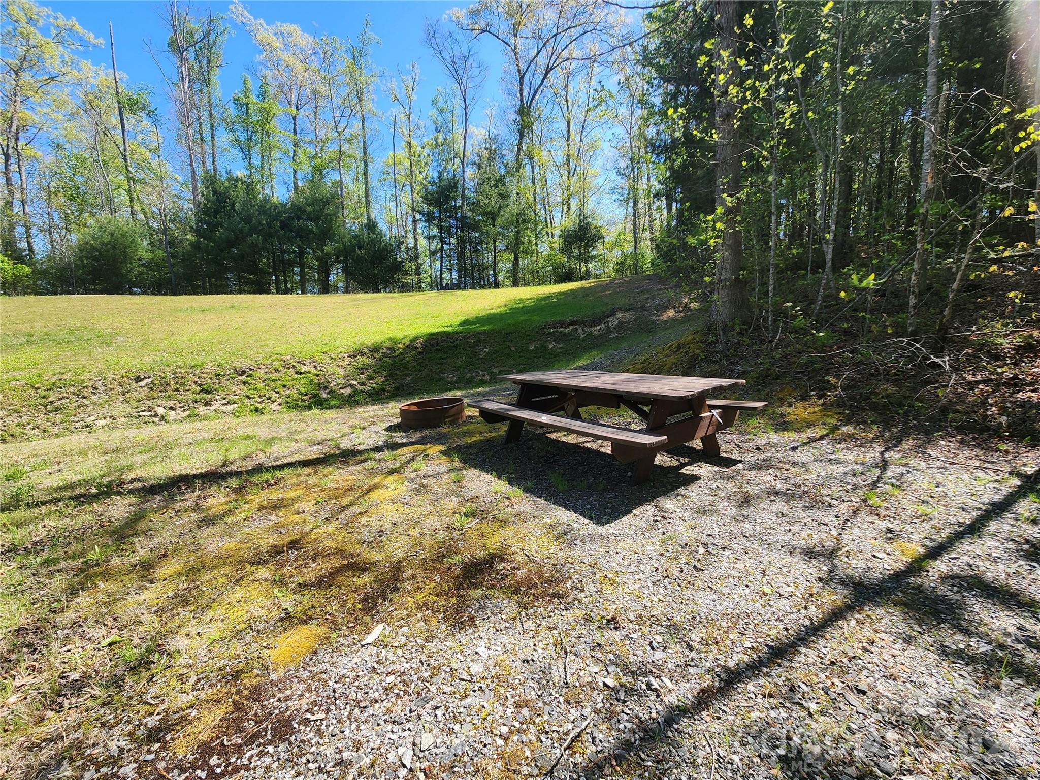 889 Firefly Trail Property Photo 11