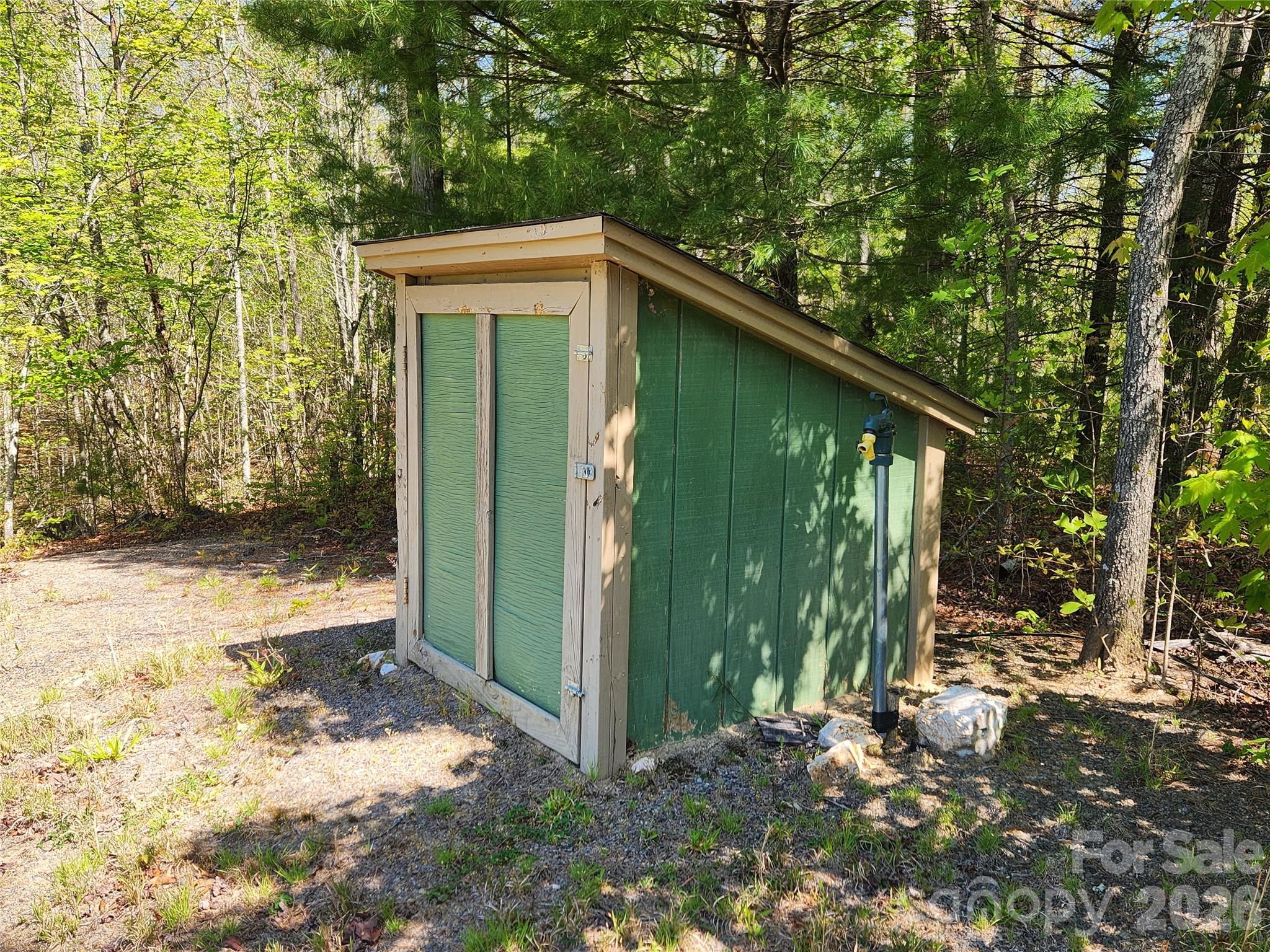 889 Firefly Trail Property Photo 24