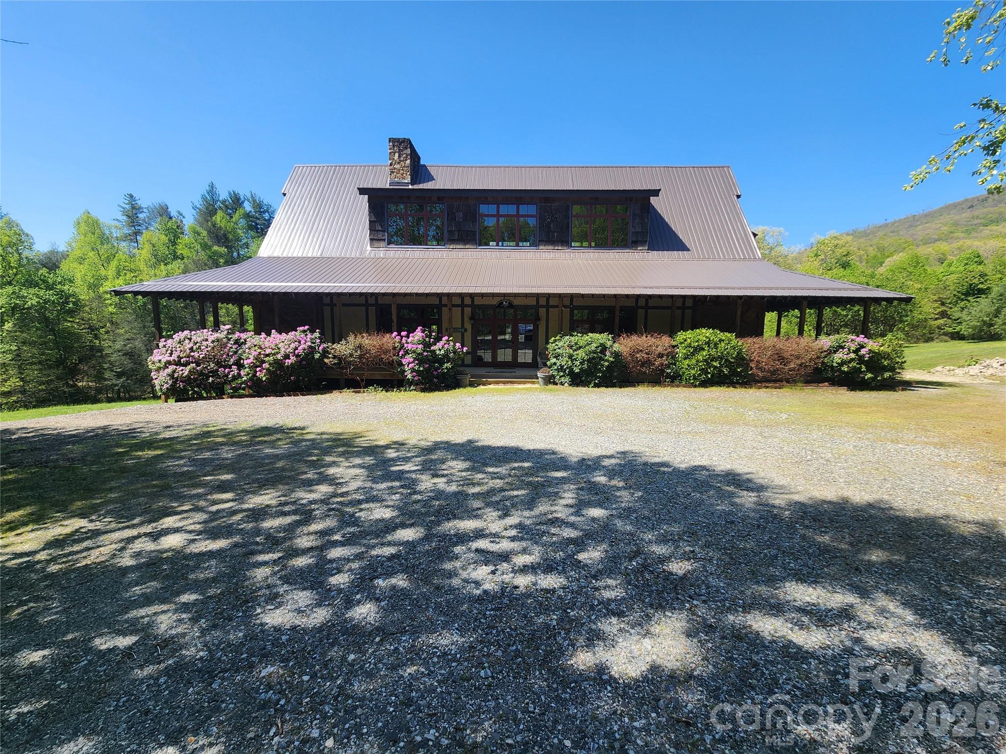 889 Firefly Trail Property Photo 33