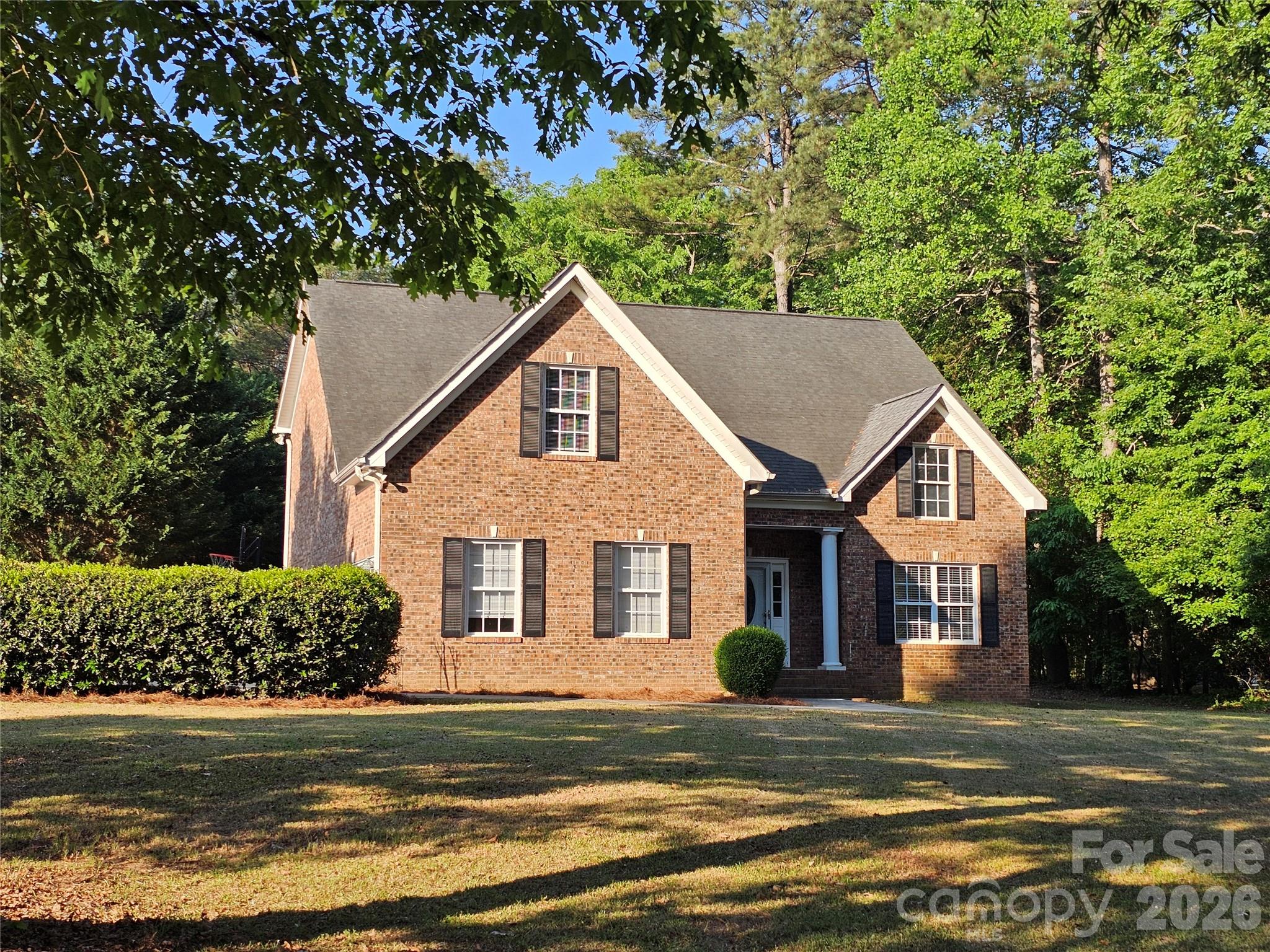 2843 Lakeshore Drive Property Photo 5