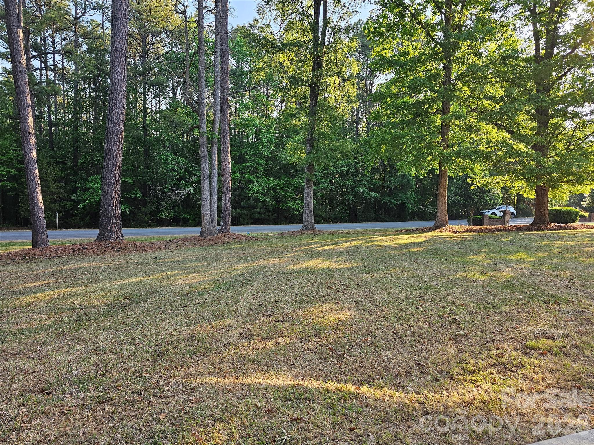 2843 Lakeshore Drive Property Photo 13