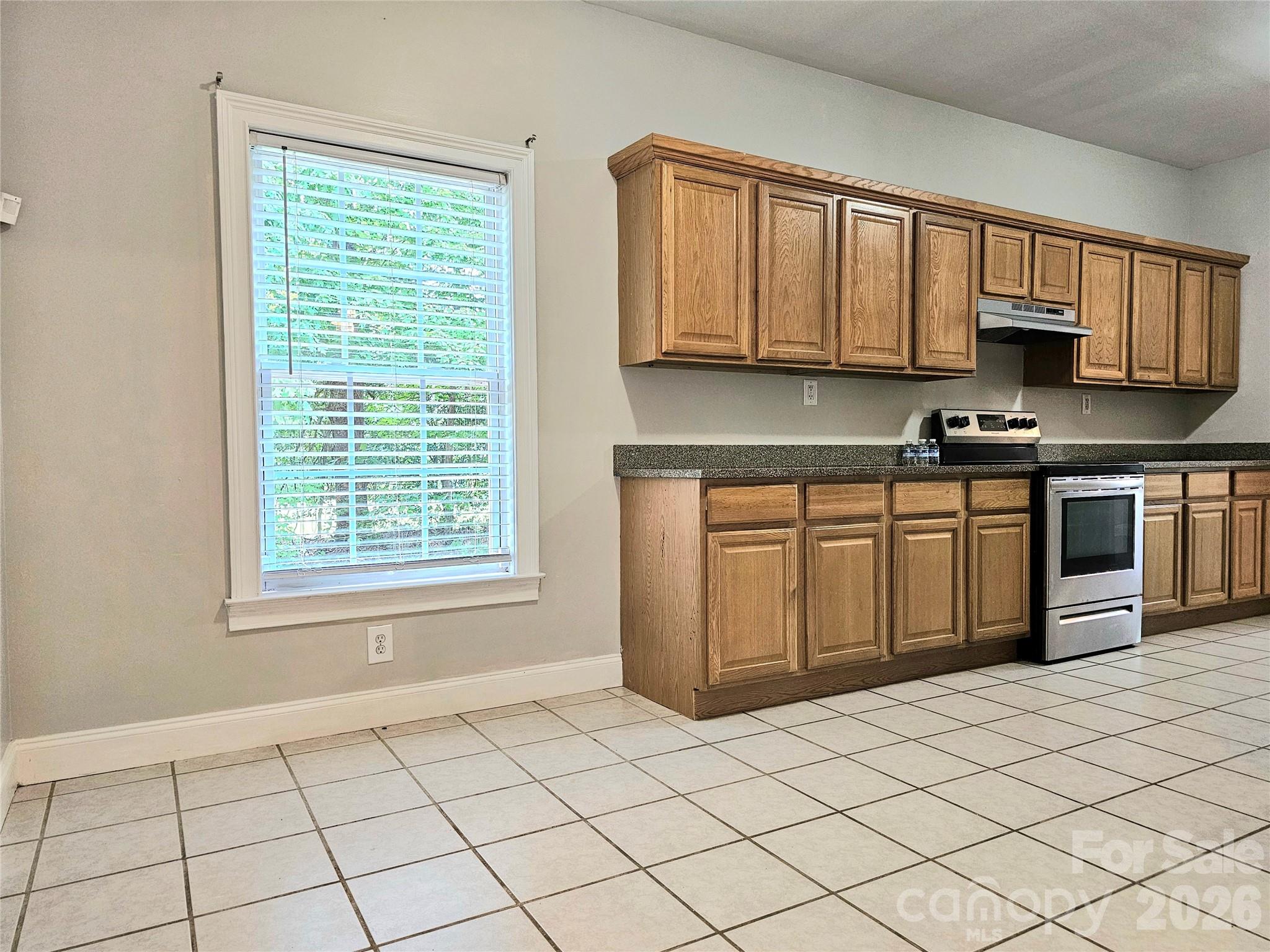 2843 Lakeshore Drive Property Photo 20
