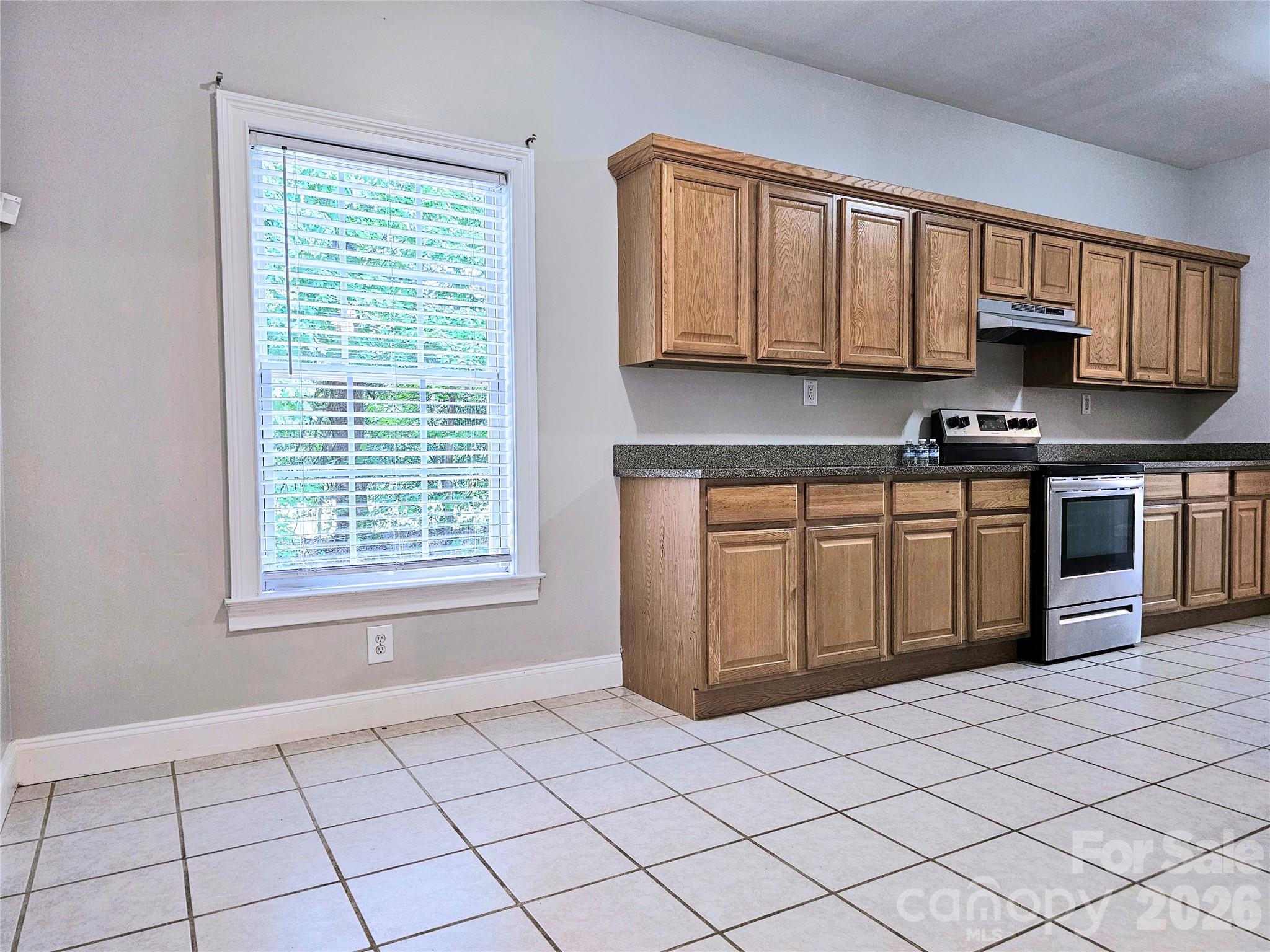 2843 Lakeshore Drive Property Photo 20