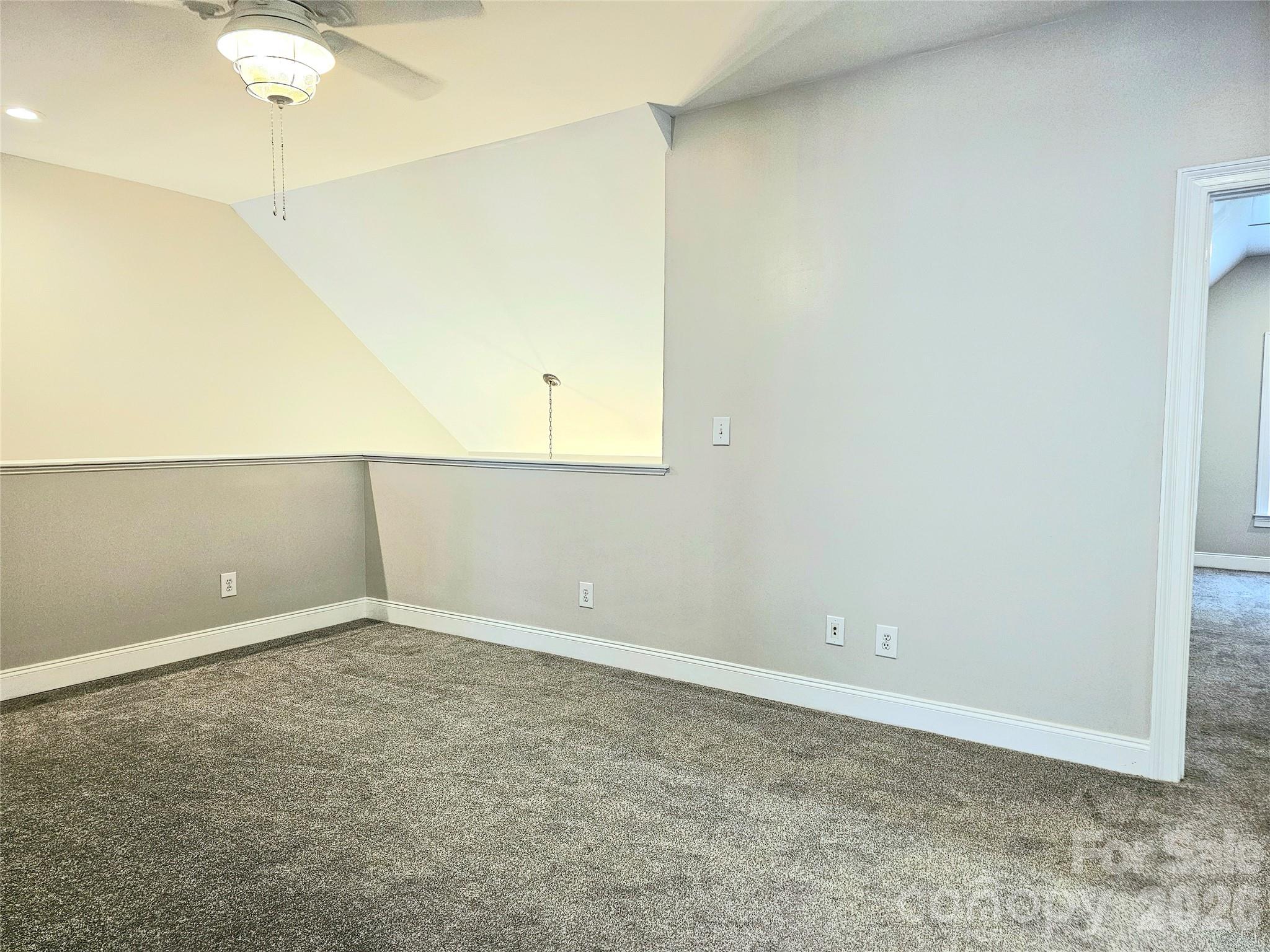 2843 Lakeshore Drive Property Photo 29