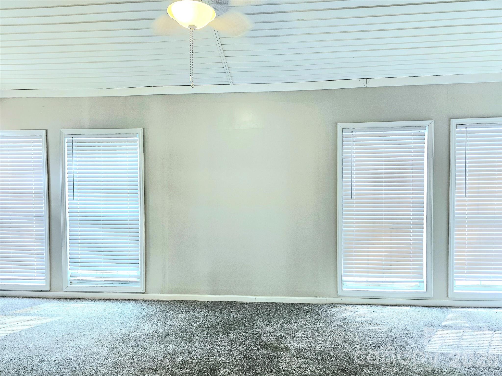 2843 Lakeshore Drive Property Photo 38