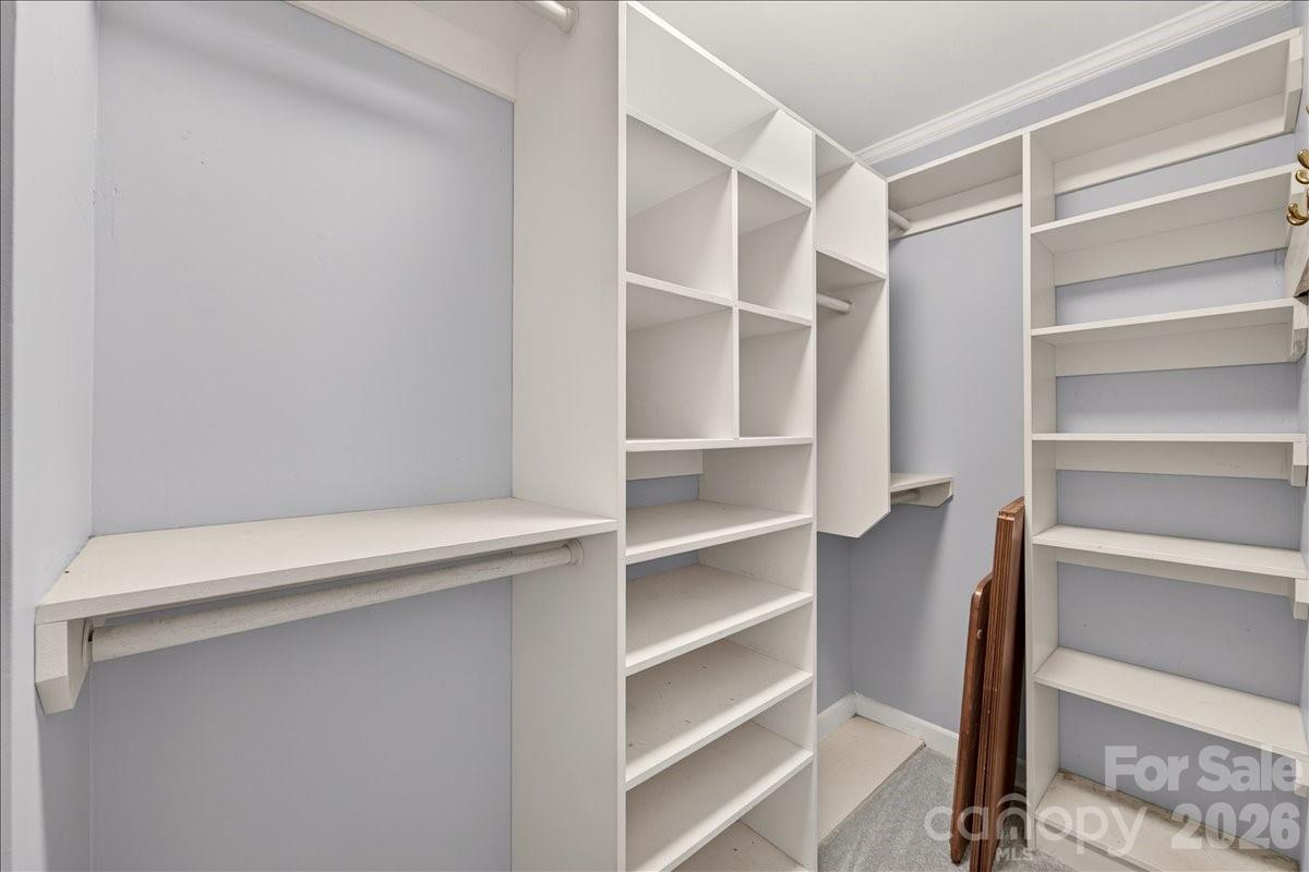 202 Perrin Place Property Photo 32