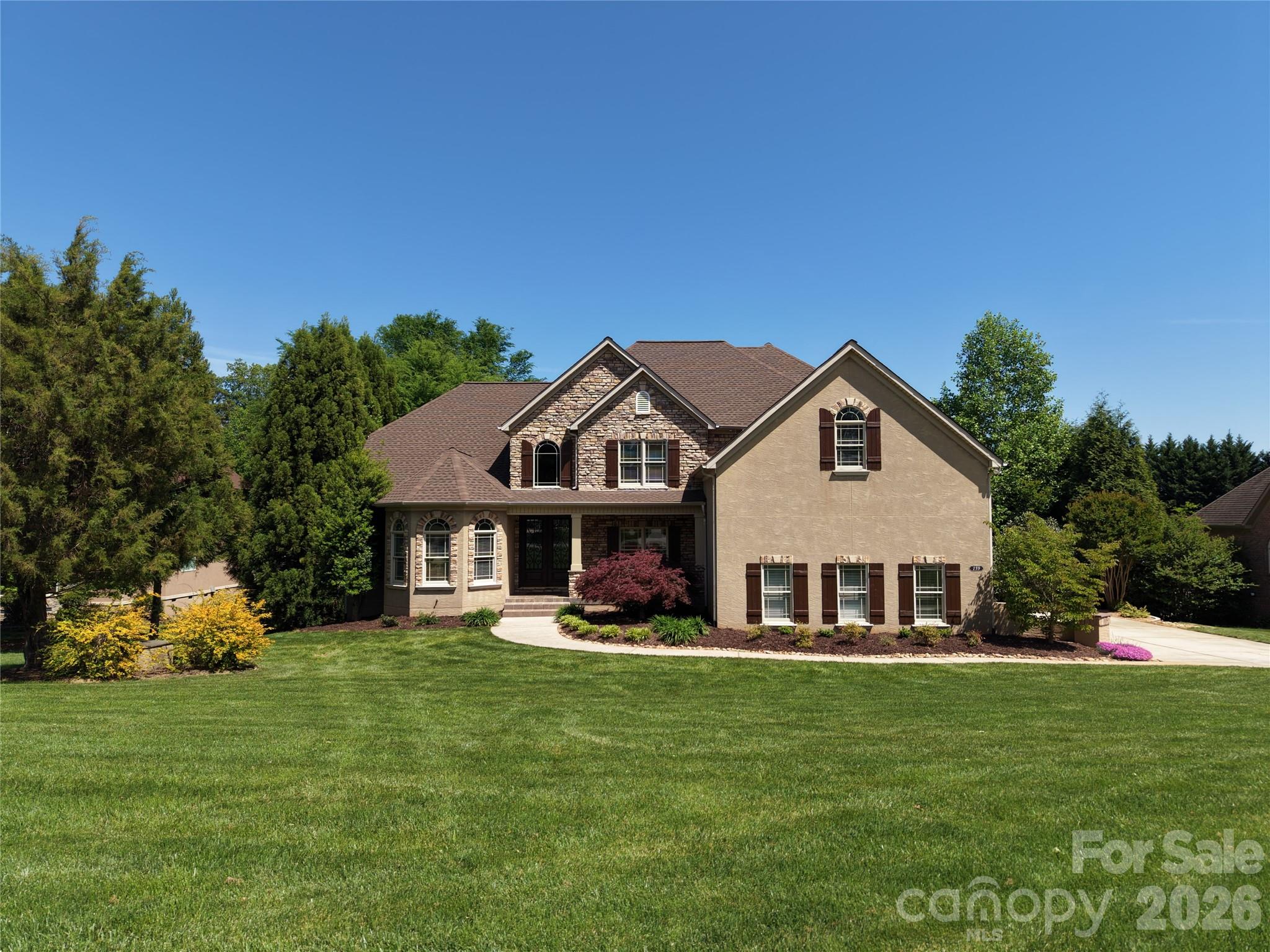 159 Riverchase Lane Property Photo 1