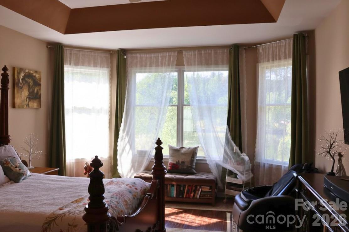 2325 Perry Road Property Photo 8