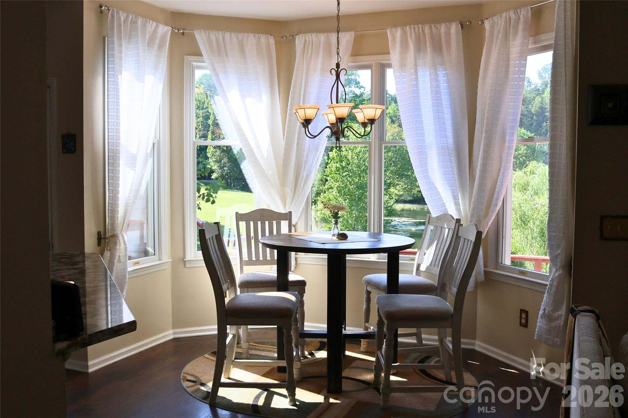 2325 Perry Road Property Photo 9