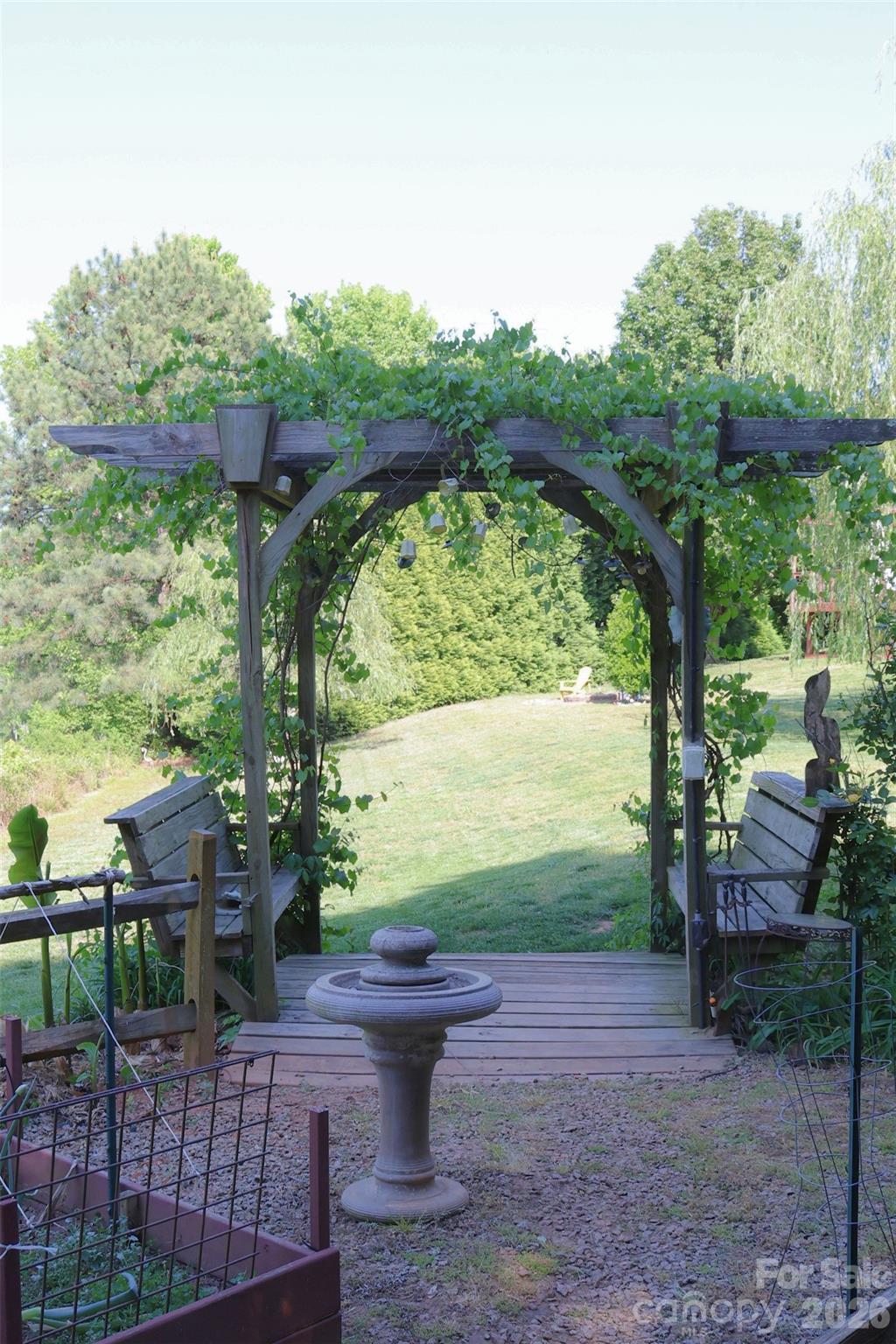 2325 Perry Road Property Photo 26