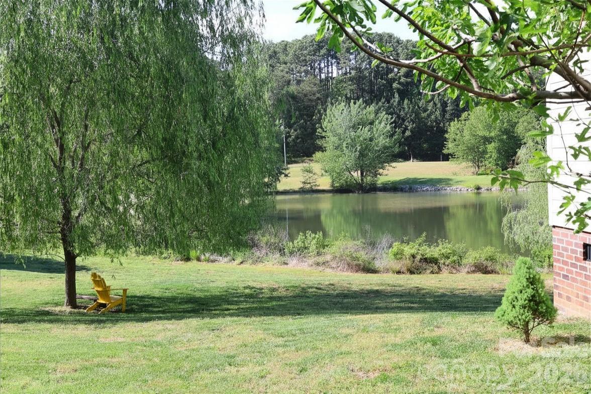2325 Perry Road Property Photo 27