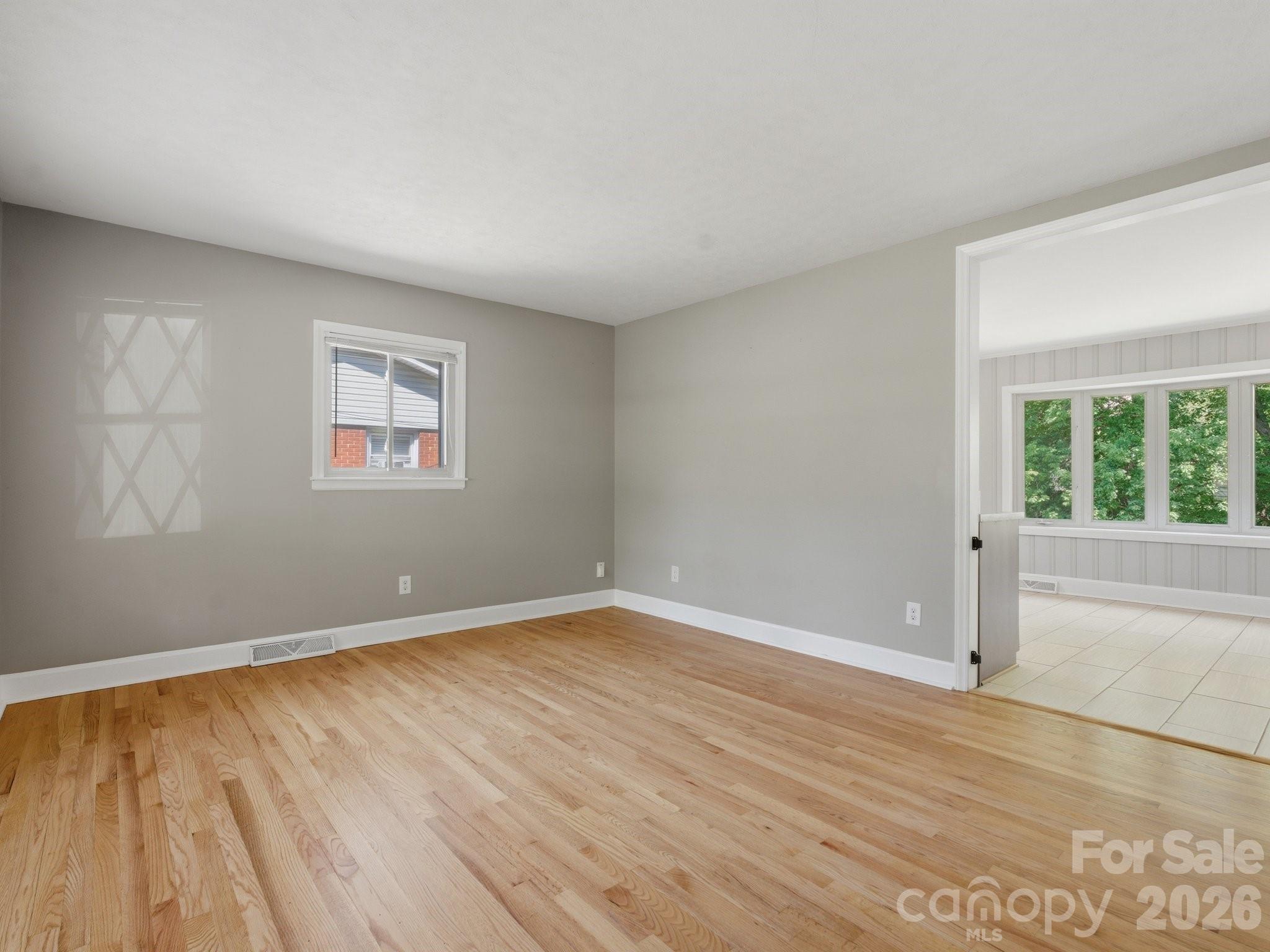 7401 Woodstream Drive Property Photo 5